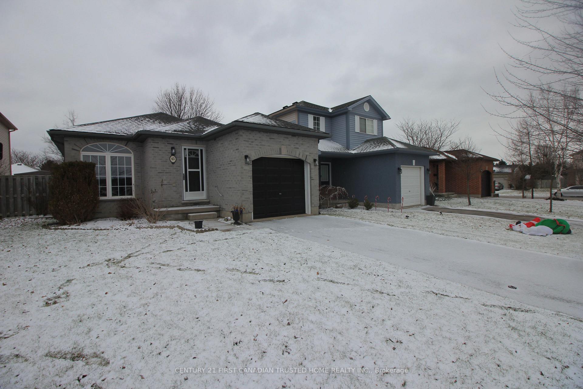 Photo 2 of 62 Maxine Court E, Middlesex Centre, Kilworth — HOMEH