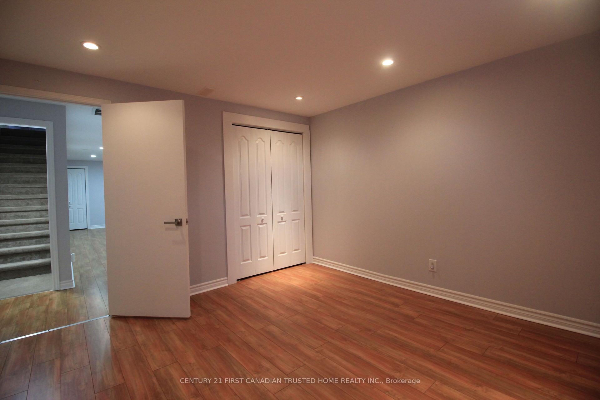 Photo 23 of 62 Maxine Court E, Middlesex Centre, Kilworth — HOMEH