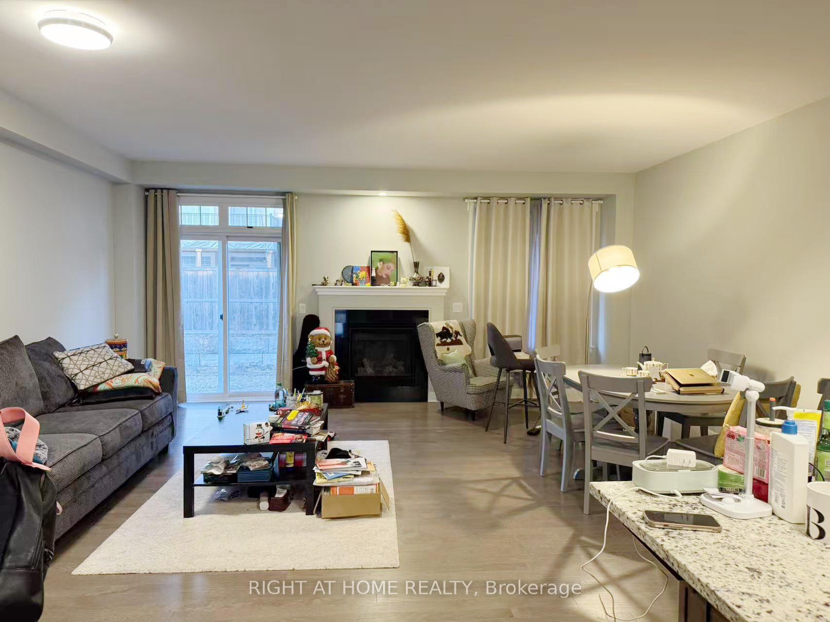 Photo 3 of 105 Escarpment Crescent, Ottawa, Kanata - Kanata Lakes/Heritage Hills — HOMEH