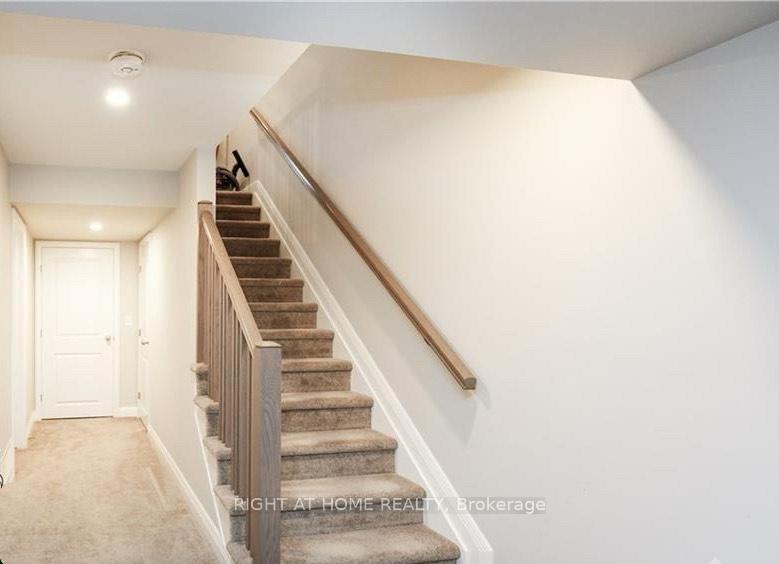 Photo 14 of 105 Escarpment Crescent, Ottawa, Kanata - Kanata Lakes/Heritage Hills — HOMEH