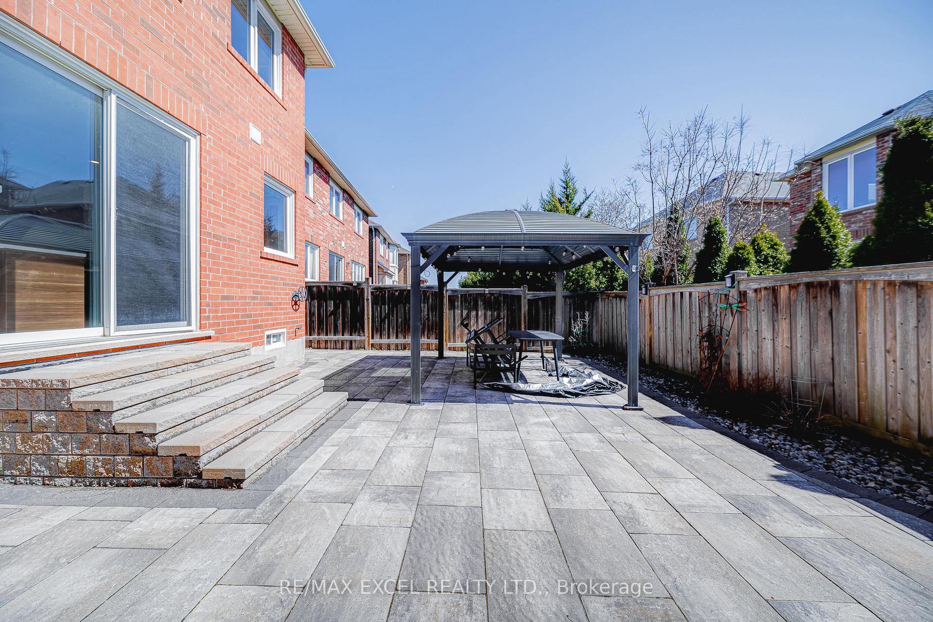 Photo 3 of 99 James Parrott Avenue, Markham, Wismer — HOMEH