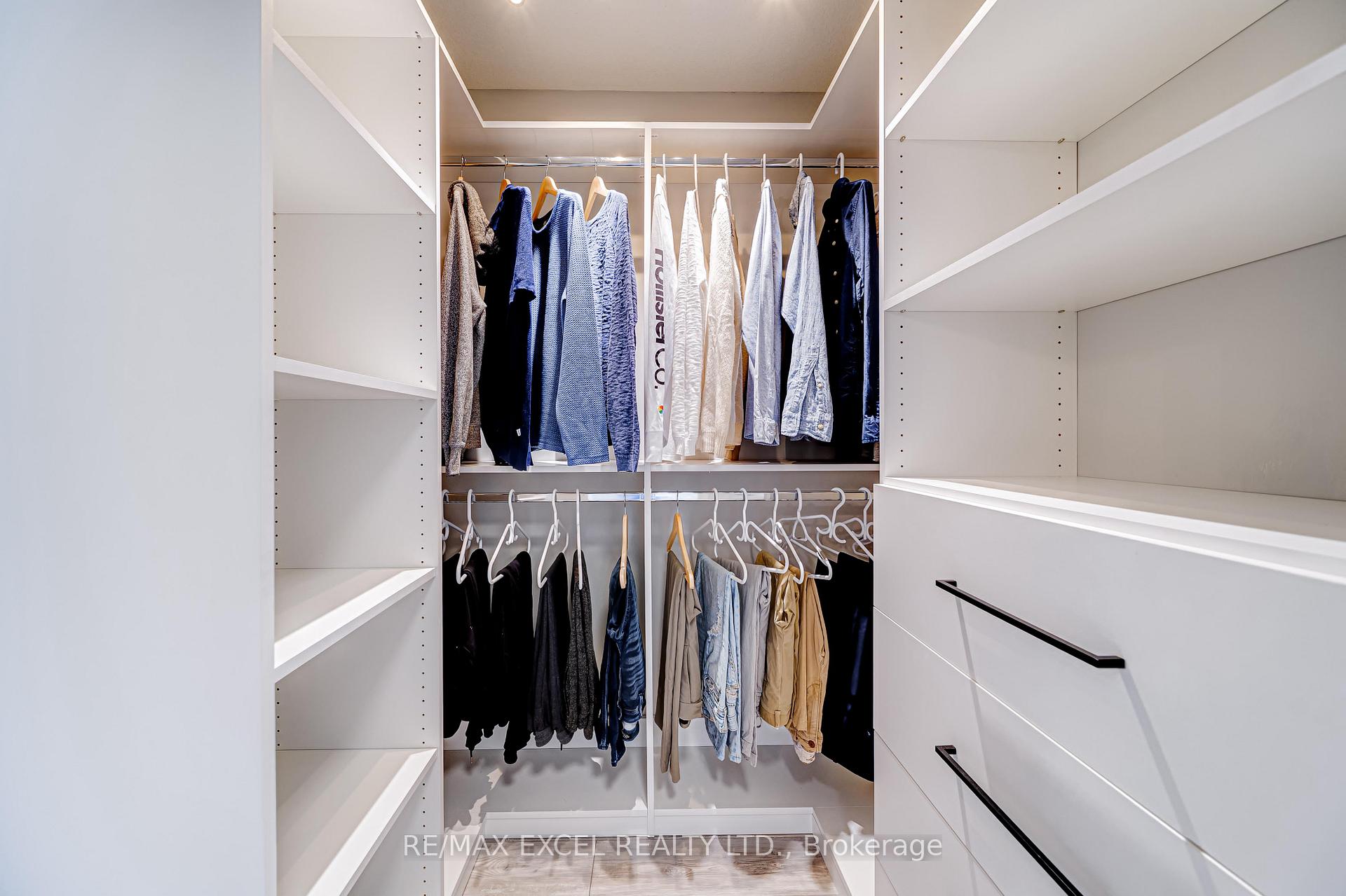 Photo 22 of 99 James Parrott Avenue, Markham, Wismer — HOMEH