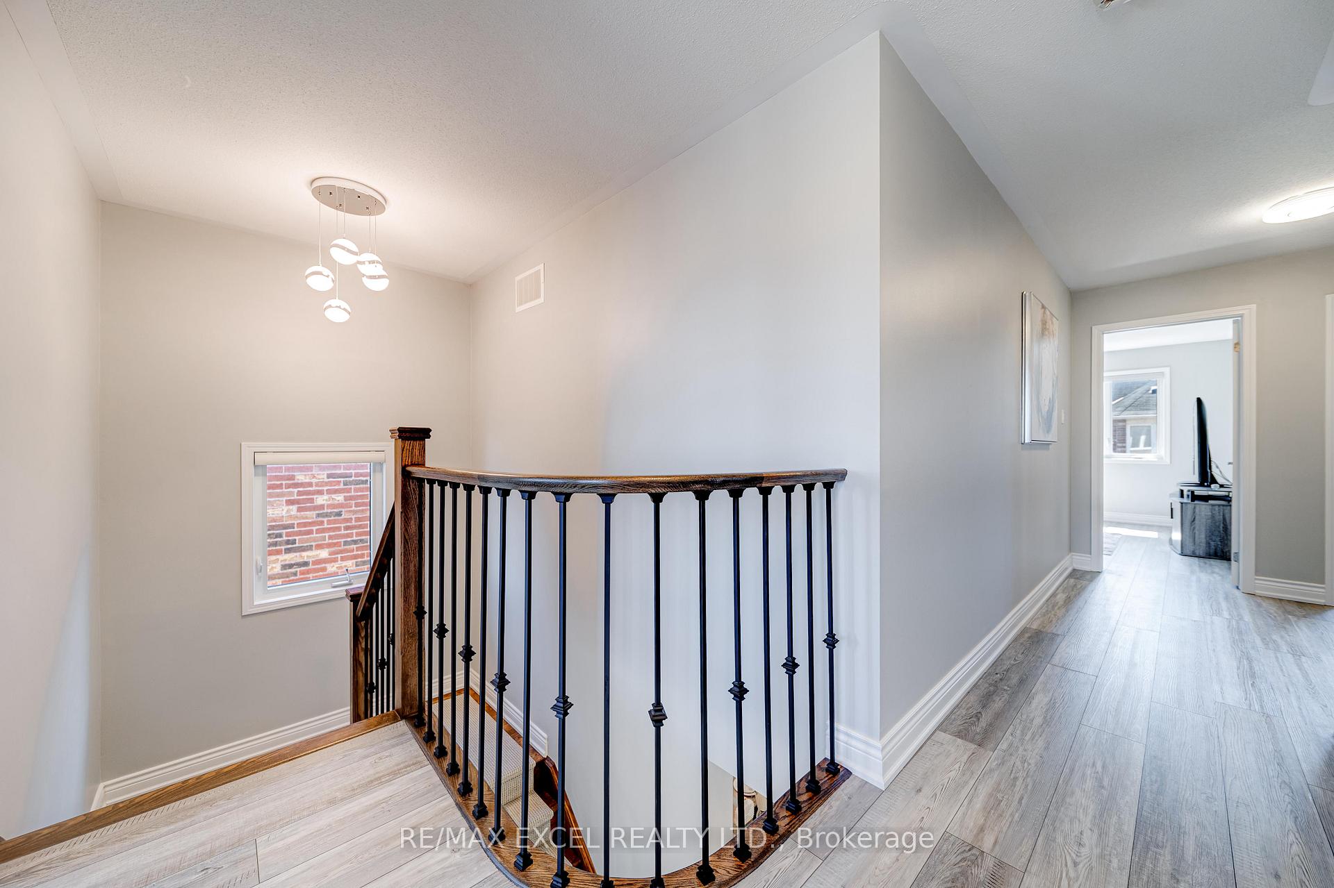 Photo 24 of 99 James Parrott Avenue, Markham, Wismer — HOMEH