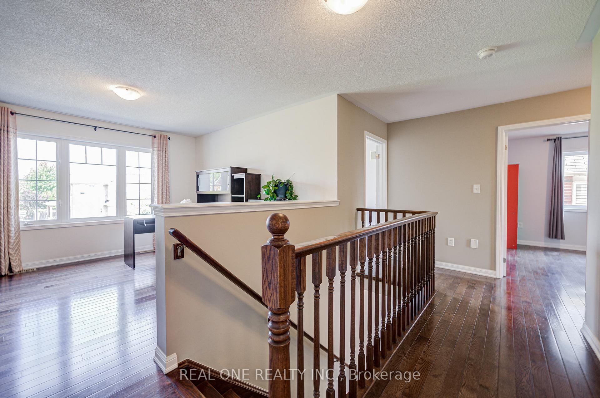Photo 26 of 23 Cranston Street, Hamilton, Meadowlands — HOMEH