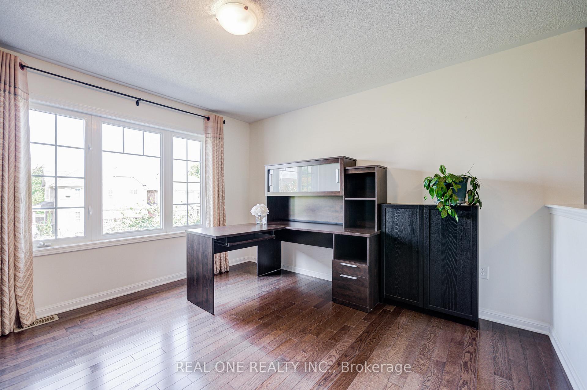 Photo 27 of 23 Cranston Street, Hamilton, Meadowlands — HOMEH