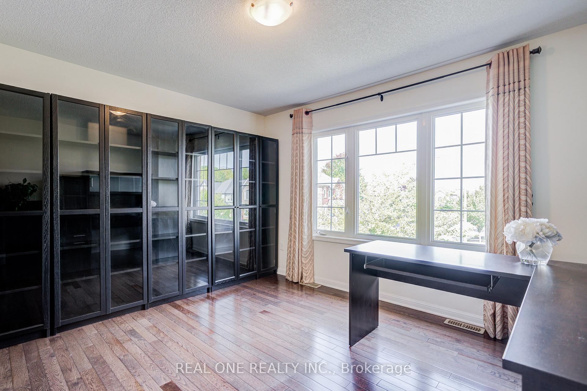 Photo 29 of 23 Cranston Street, Hamilton, Meadowlands — HOMEH