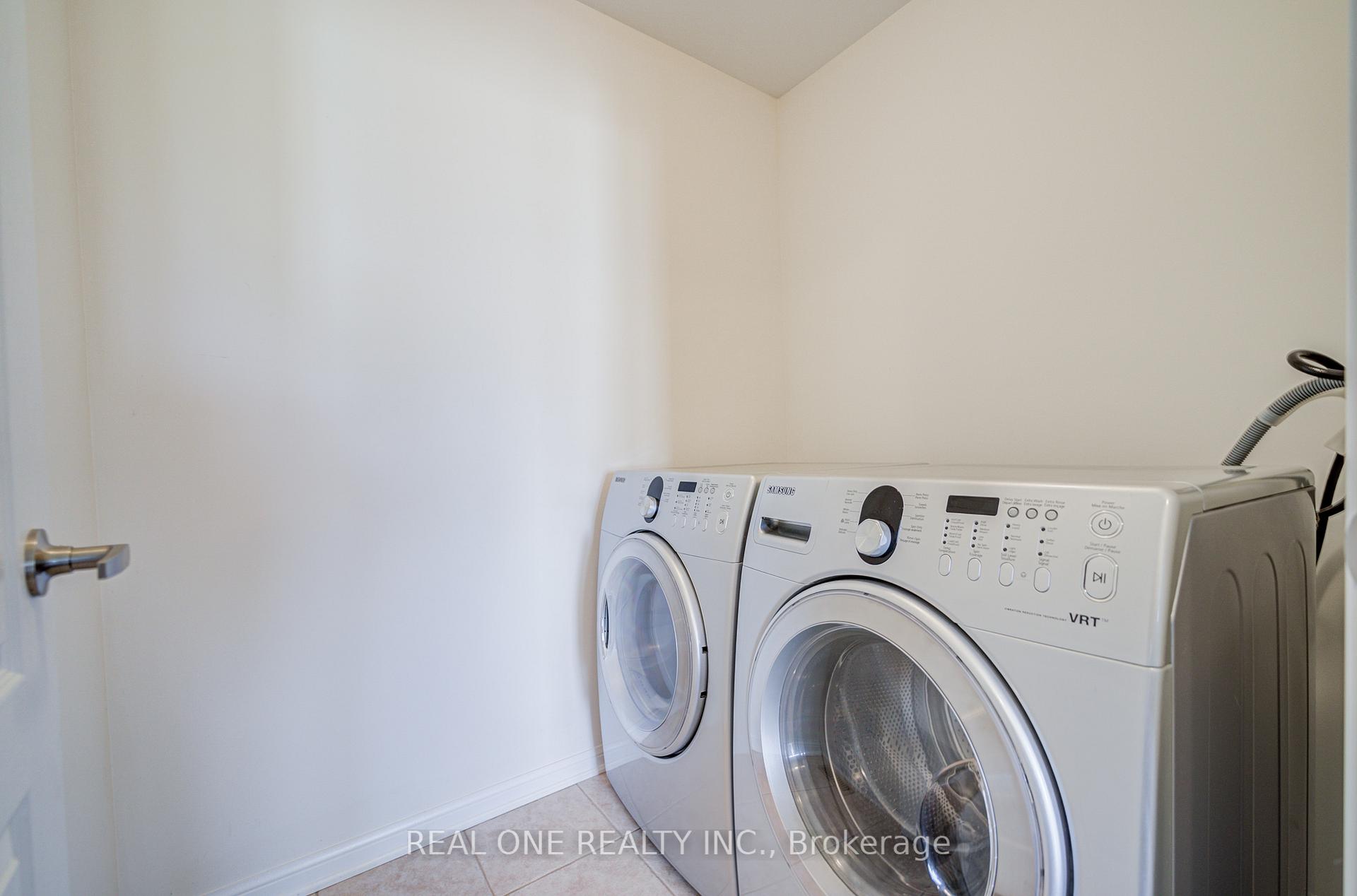 Photo 30 of 23 Cranston Street, Hamilton, Meadowlands — HOMEH