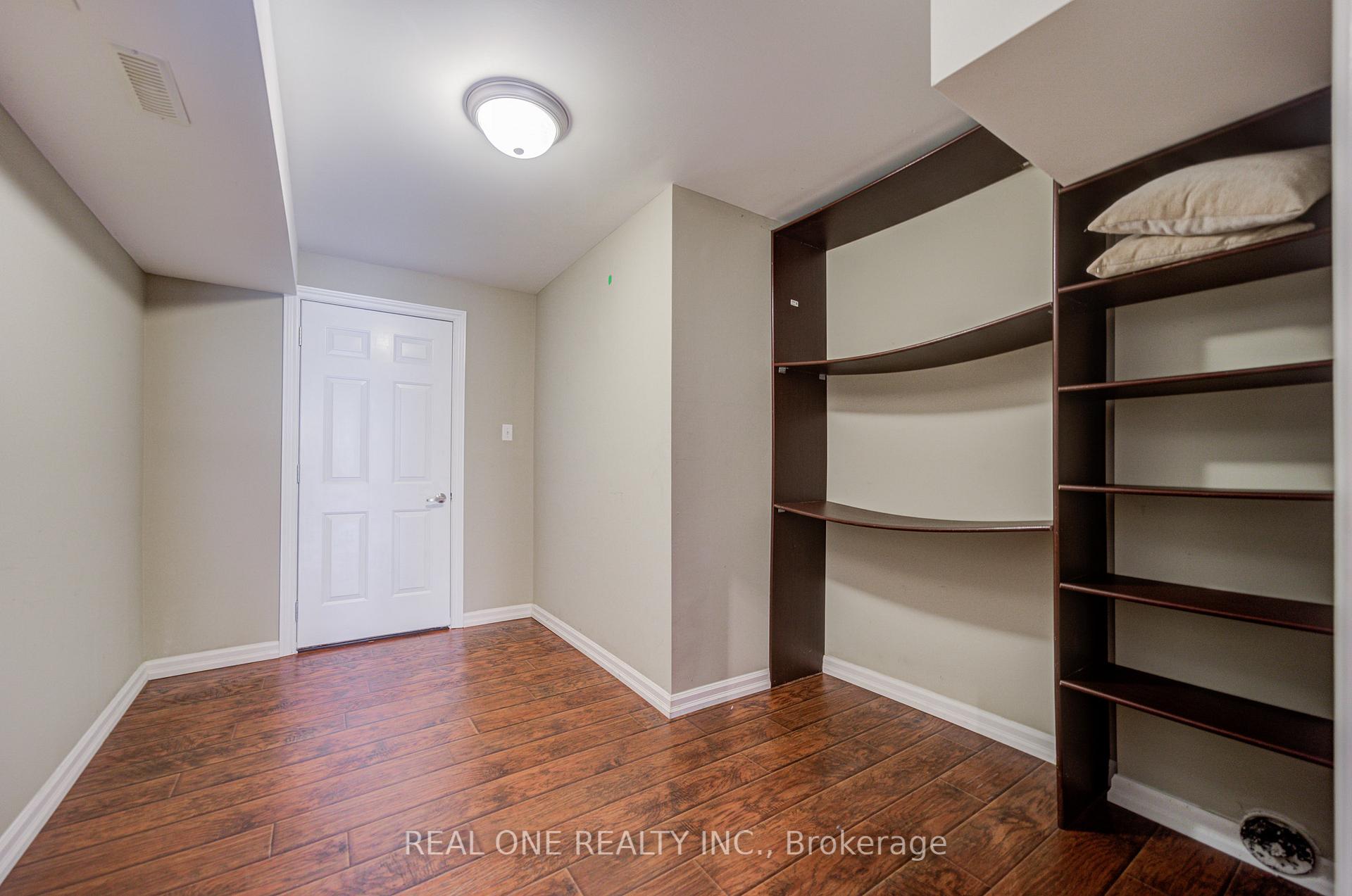 Photo 38 of 23 Cranston Street, Hamilton, Meadowlands — HOMEH