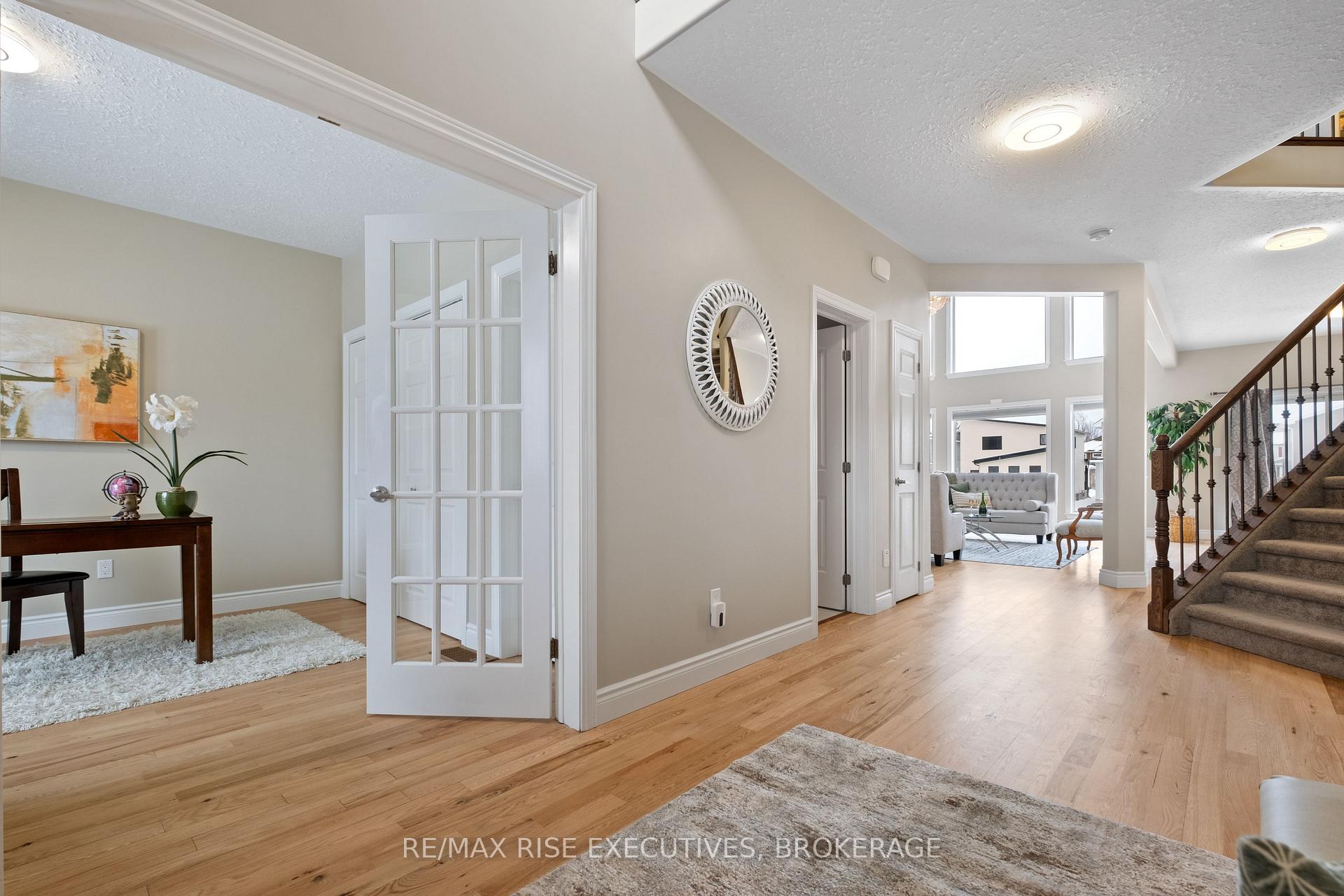 Photo 5 of 734 Kananaskis Drive, Kingston, City Northwest — HOMEH
