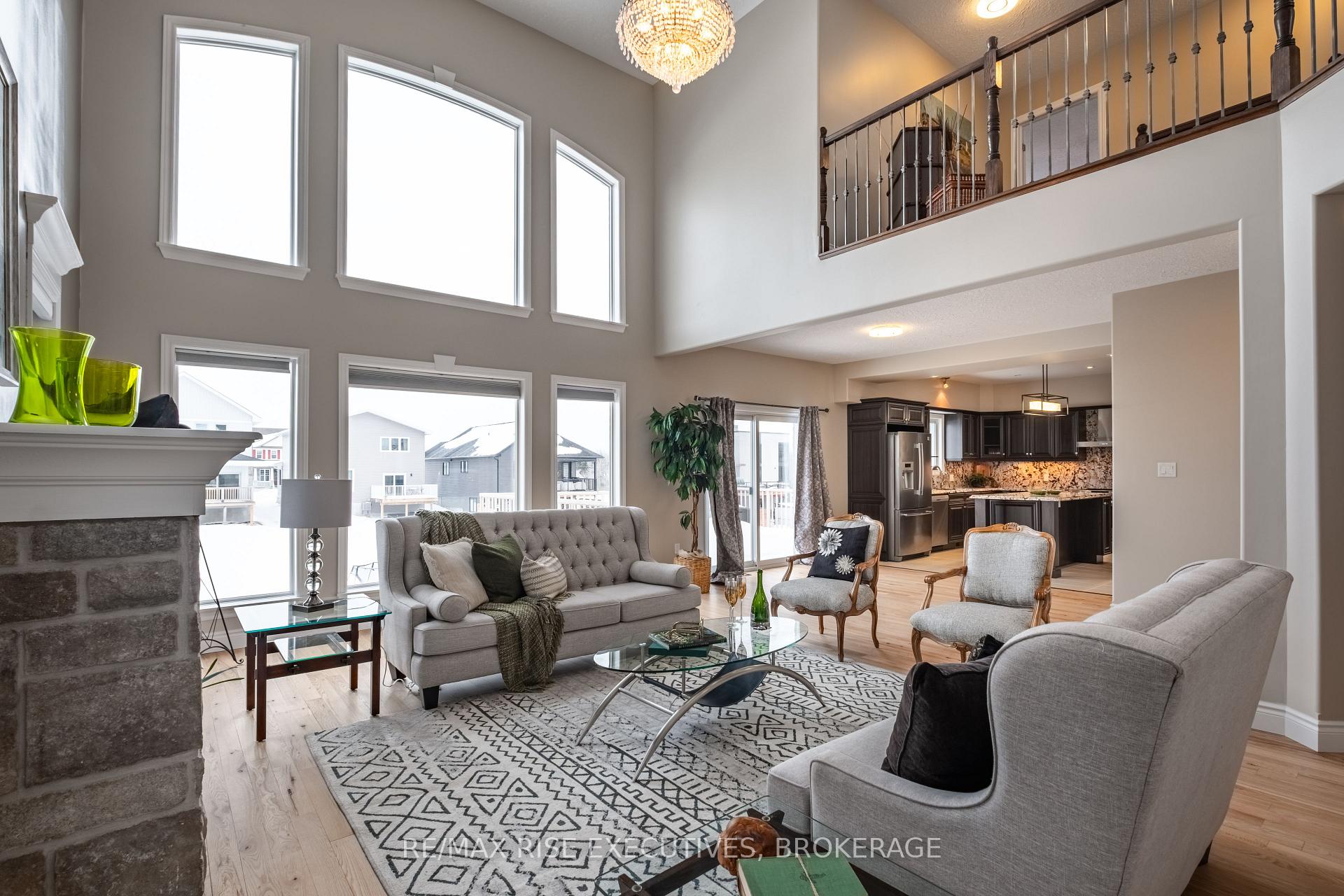 Photo 8 of 734 Kananaskis Drive, Kingston, City Northwest — HOMEH