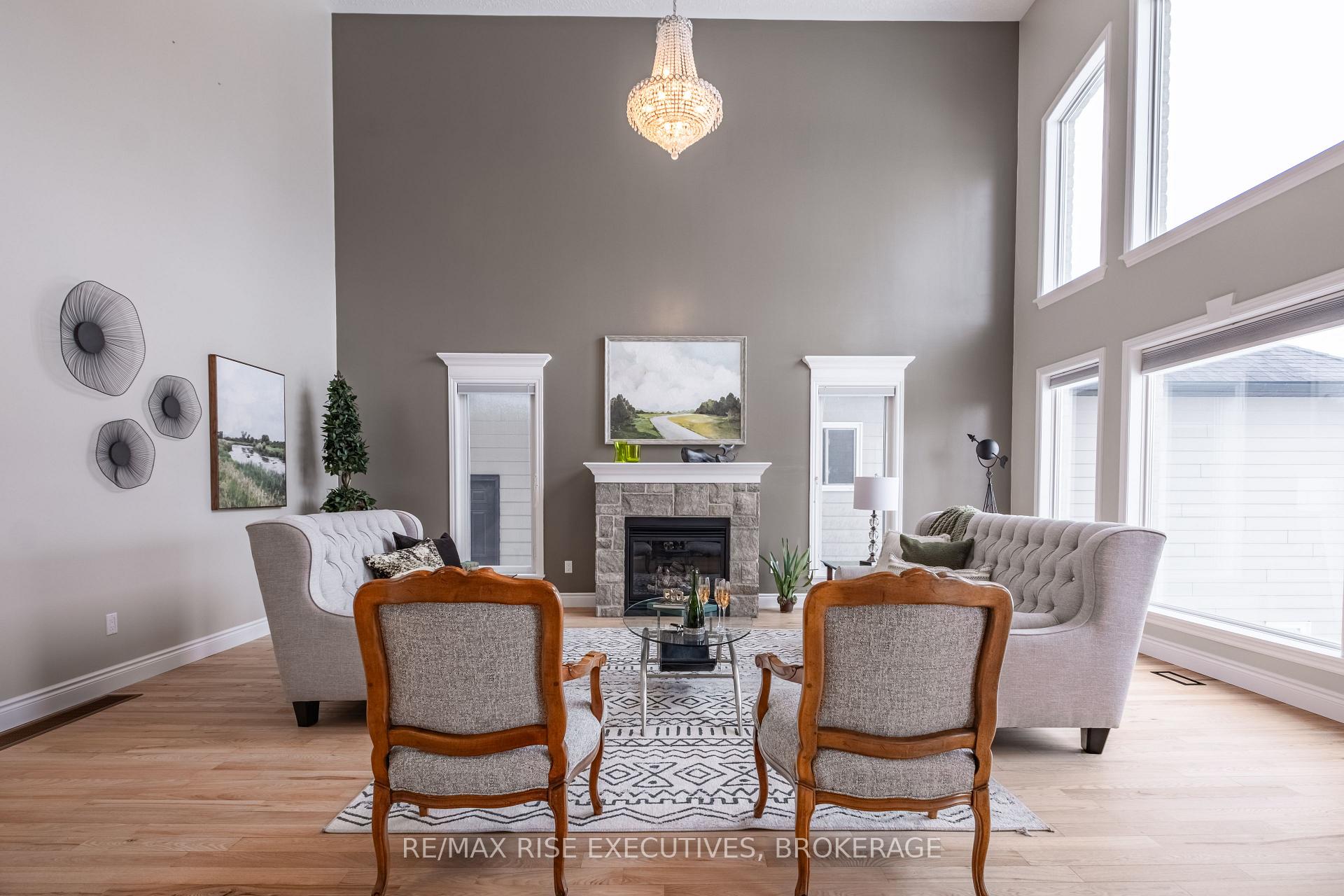 Photo 9 of 734 Kananaskis Drive, Kingston, City Northwest — HOMEH