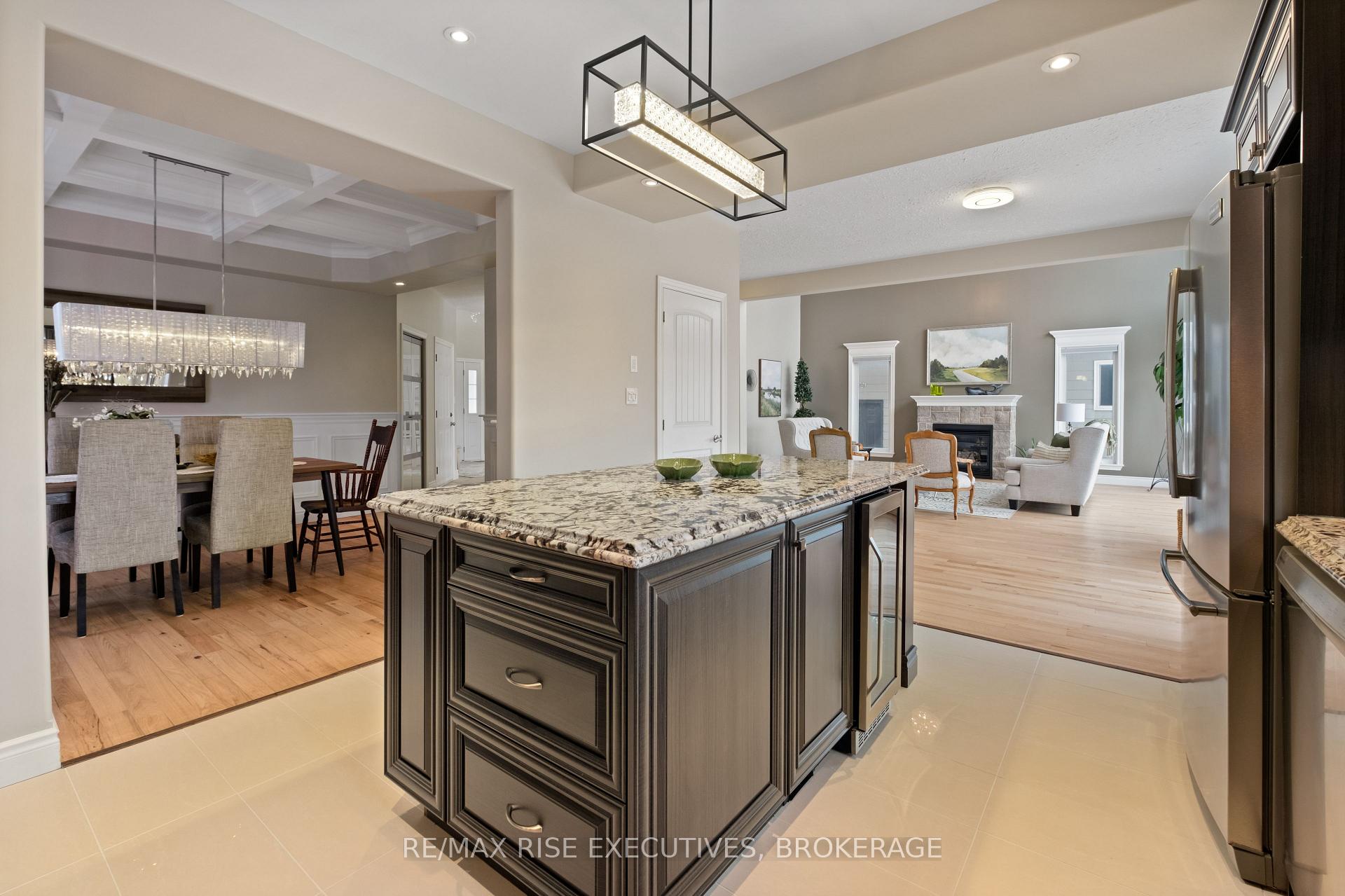 Photo 13 of 734 Kananaskis Drive, Kingston, City Northwest — HOMEH