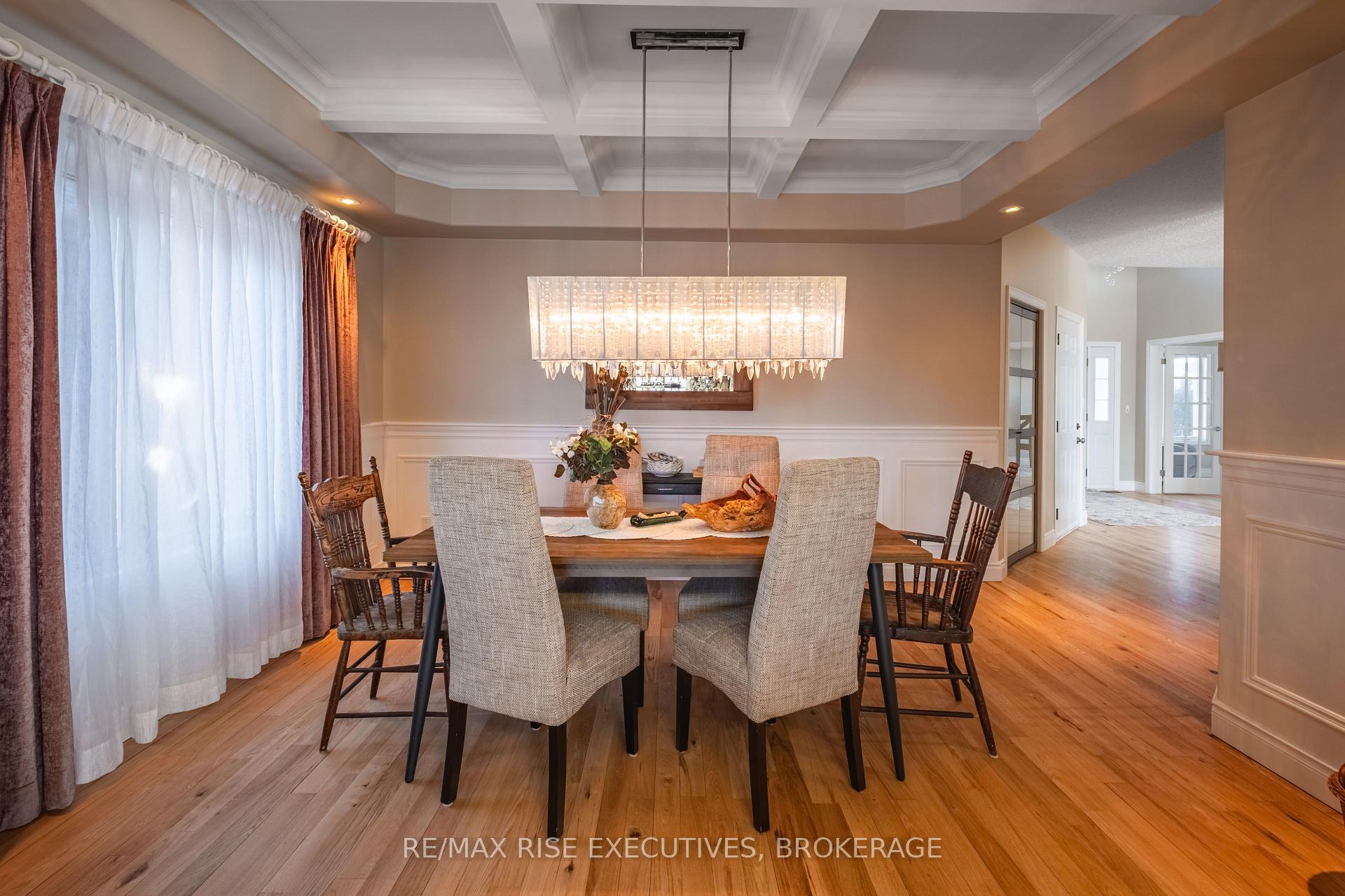 Photo 14 of 734 Kananaskis Drive, Kingston, City Northwest — HOMEH