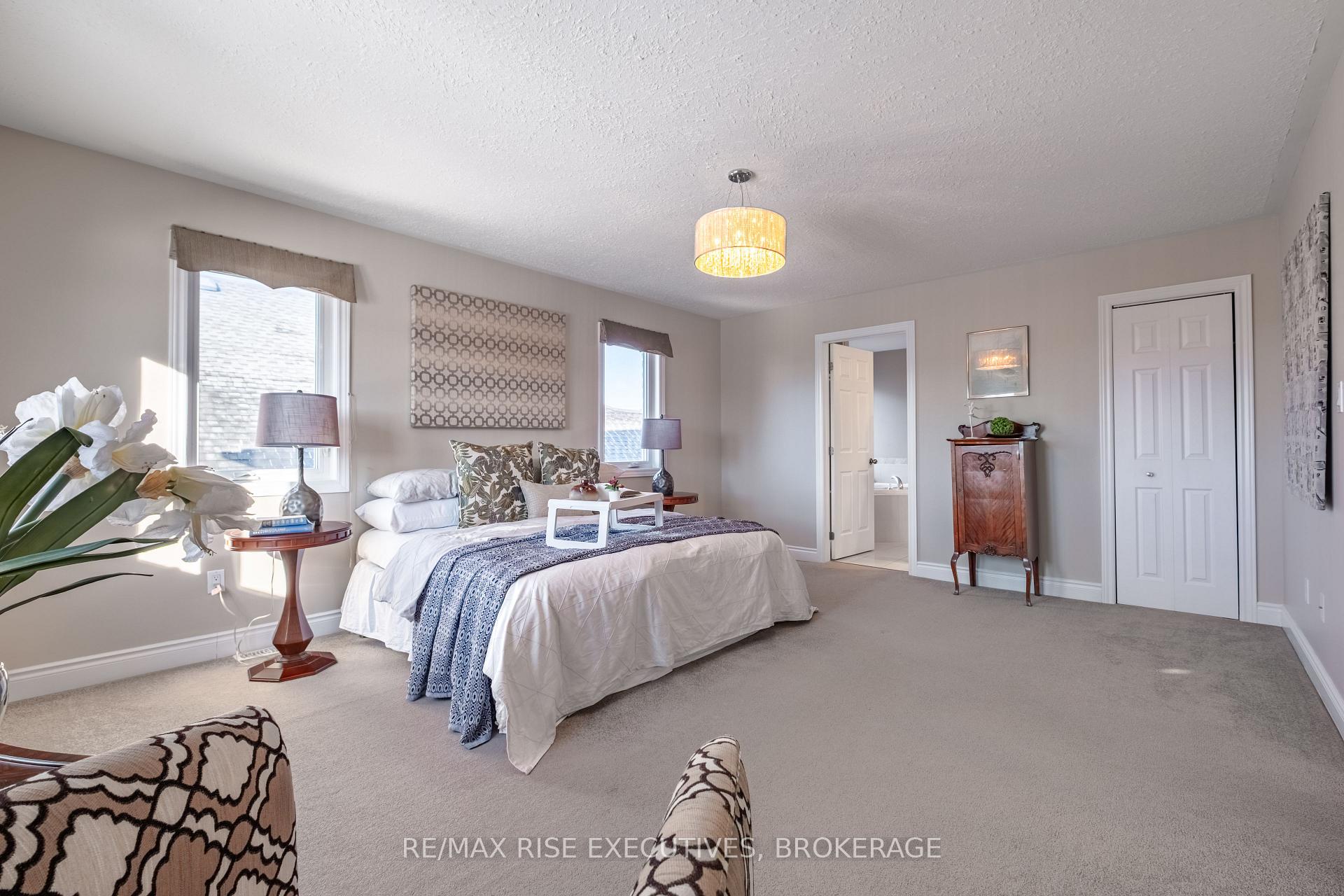 Photo 22 of 734 Kananaskis Drive, Kingston, City Northwest — HOMEH