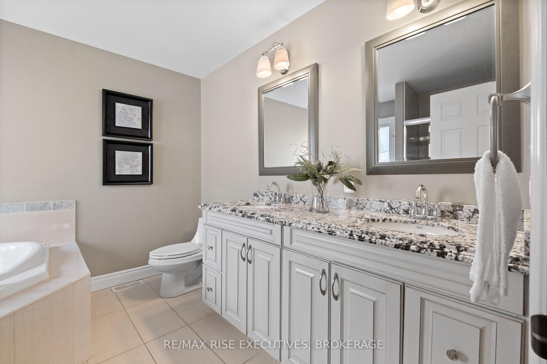 Photo 26 of 734 Kananaskis Drive, Kingston, City Northwest — HOMEH