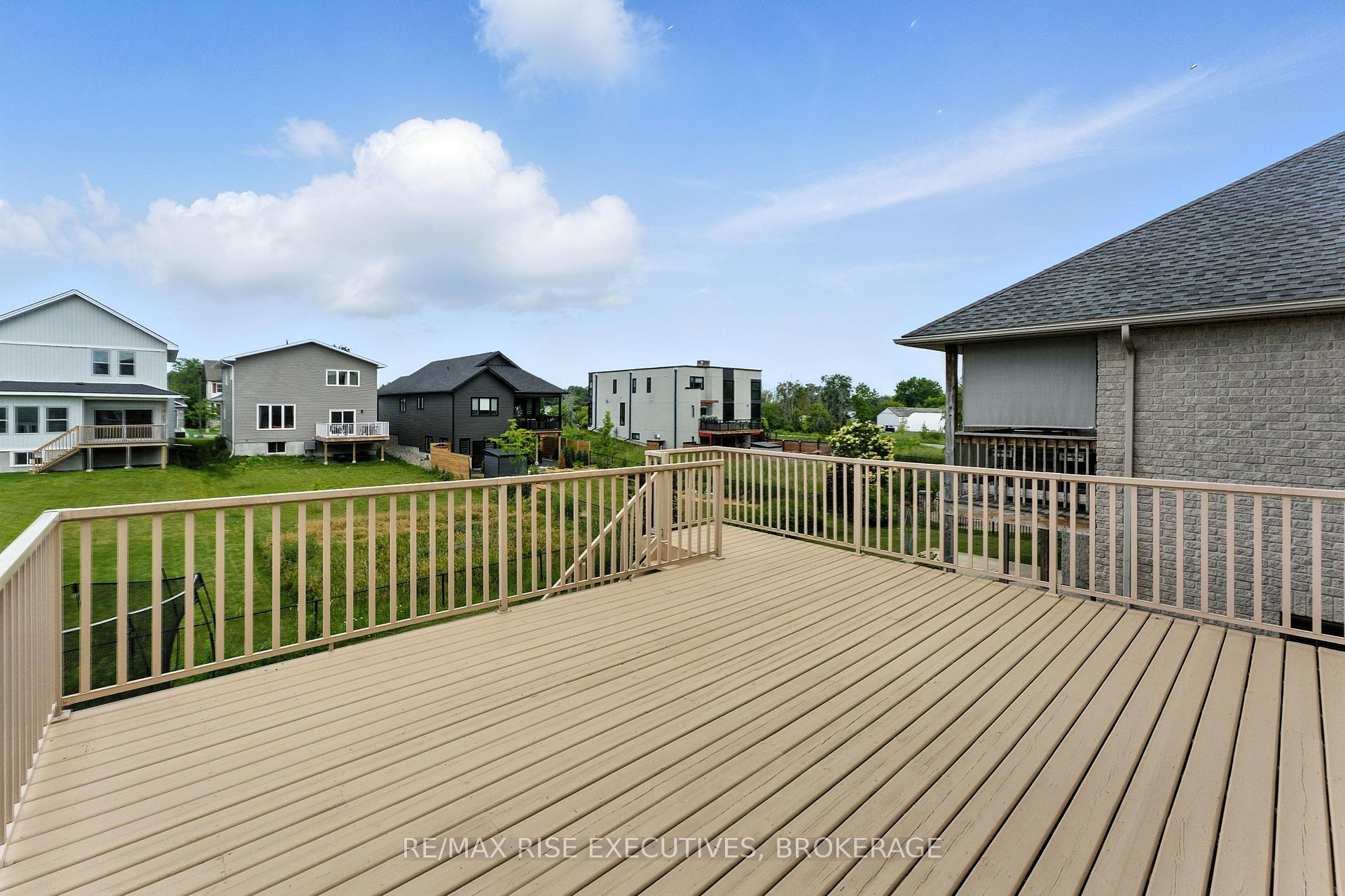 Photo 46 of 734 Kananaskis Drive, Kingston, City Northwest — HOMEH