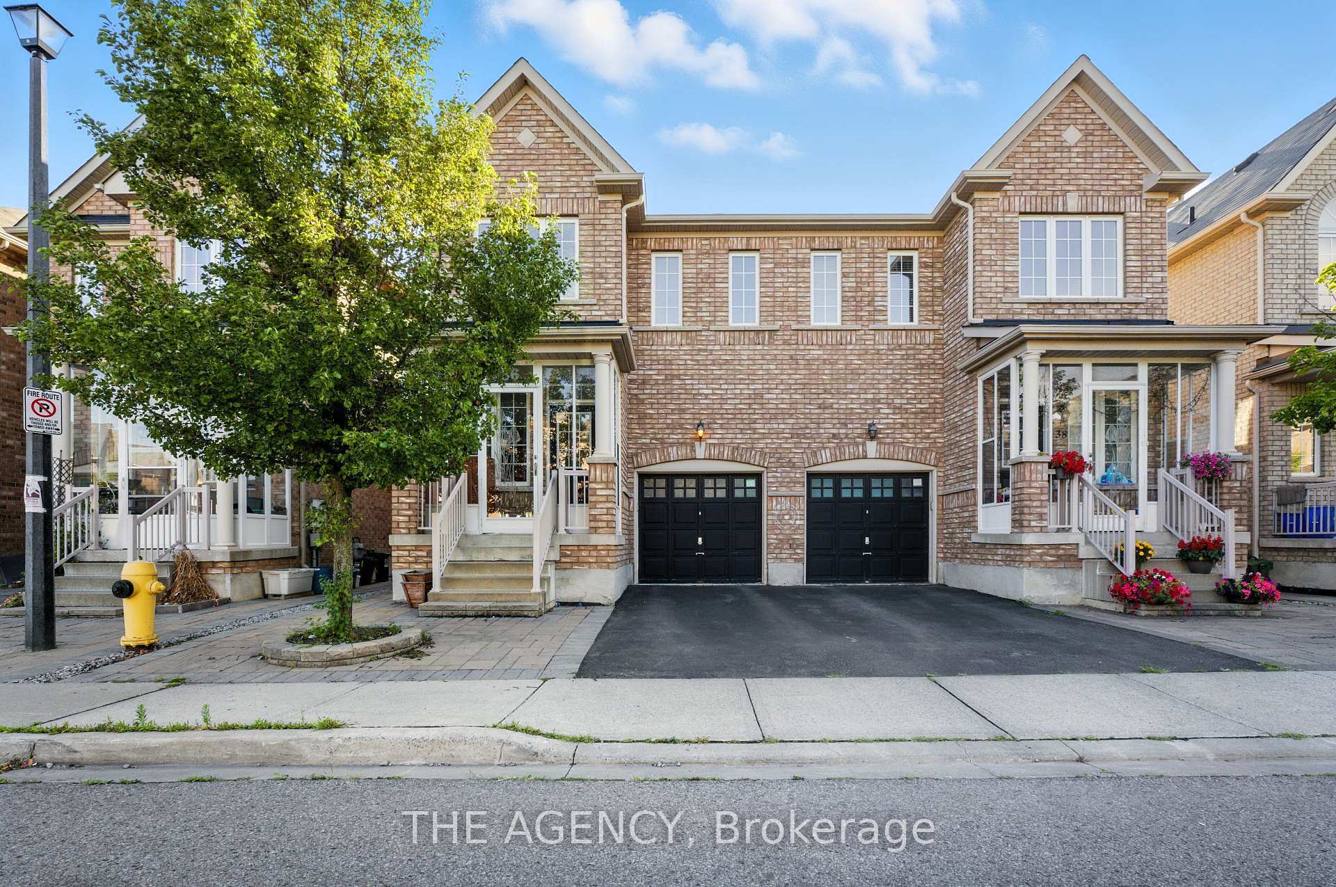 Photo 1 of 36 Coleluke Lane, Markham, Middlefield — HOMEH