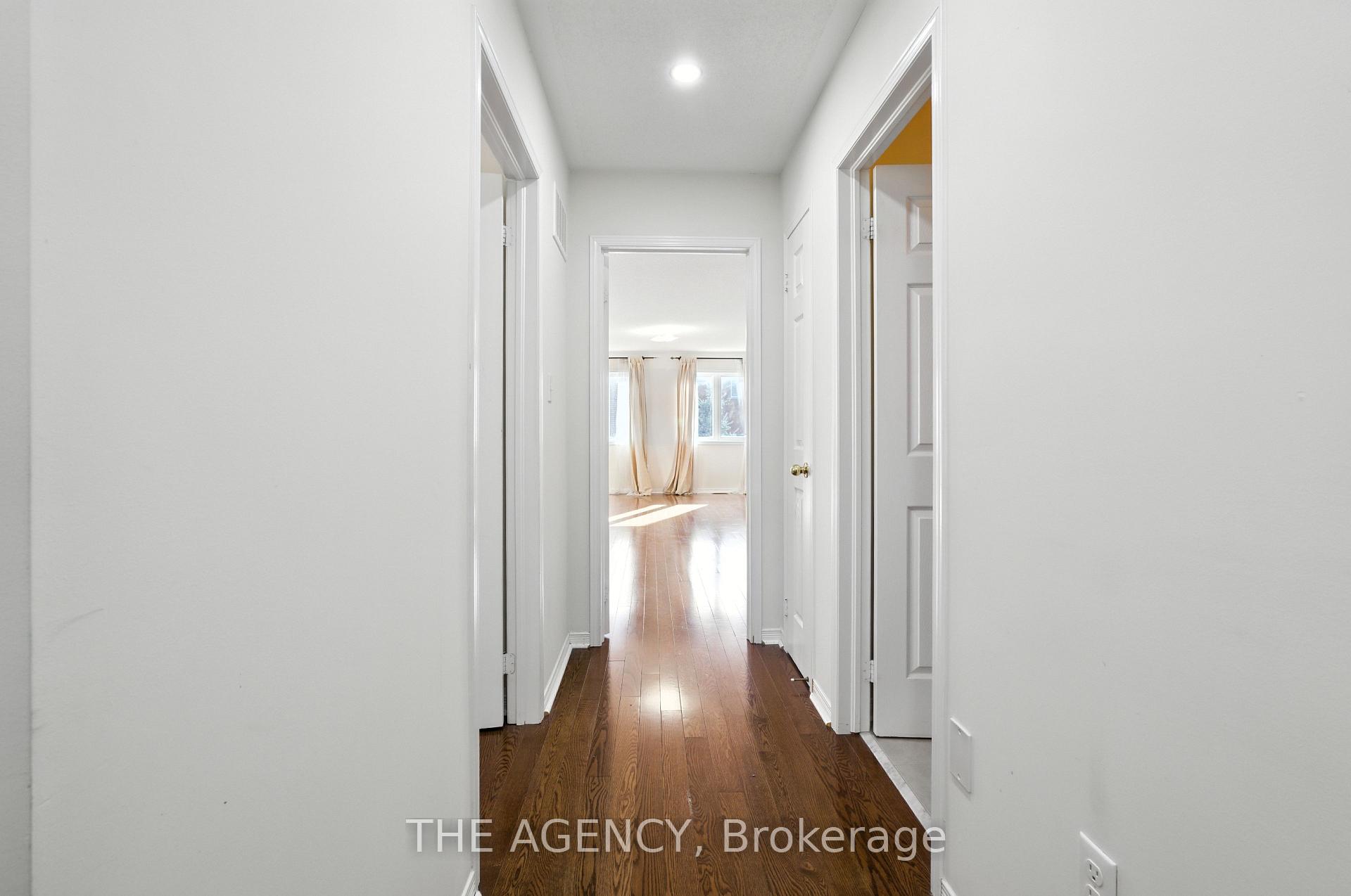 Photo 8 of 36 Coleluke Lane, Markham, Middlefield — HOMEH