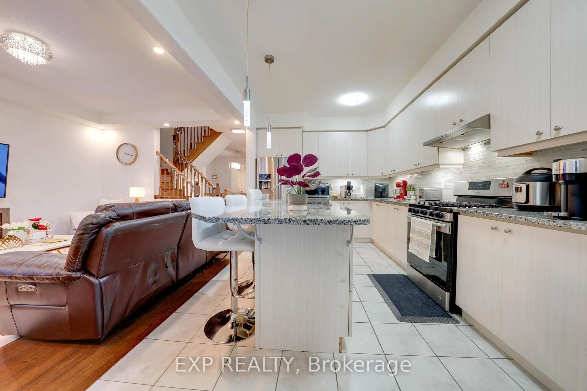 Photo 24 of 1179 Leger Way, Milton, Ford — HOMEH
