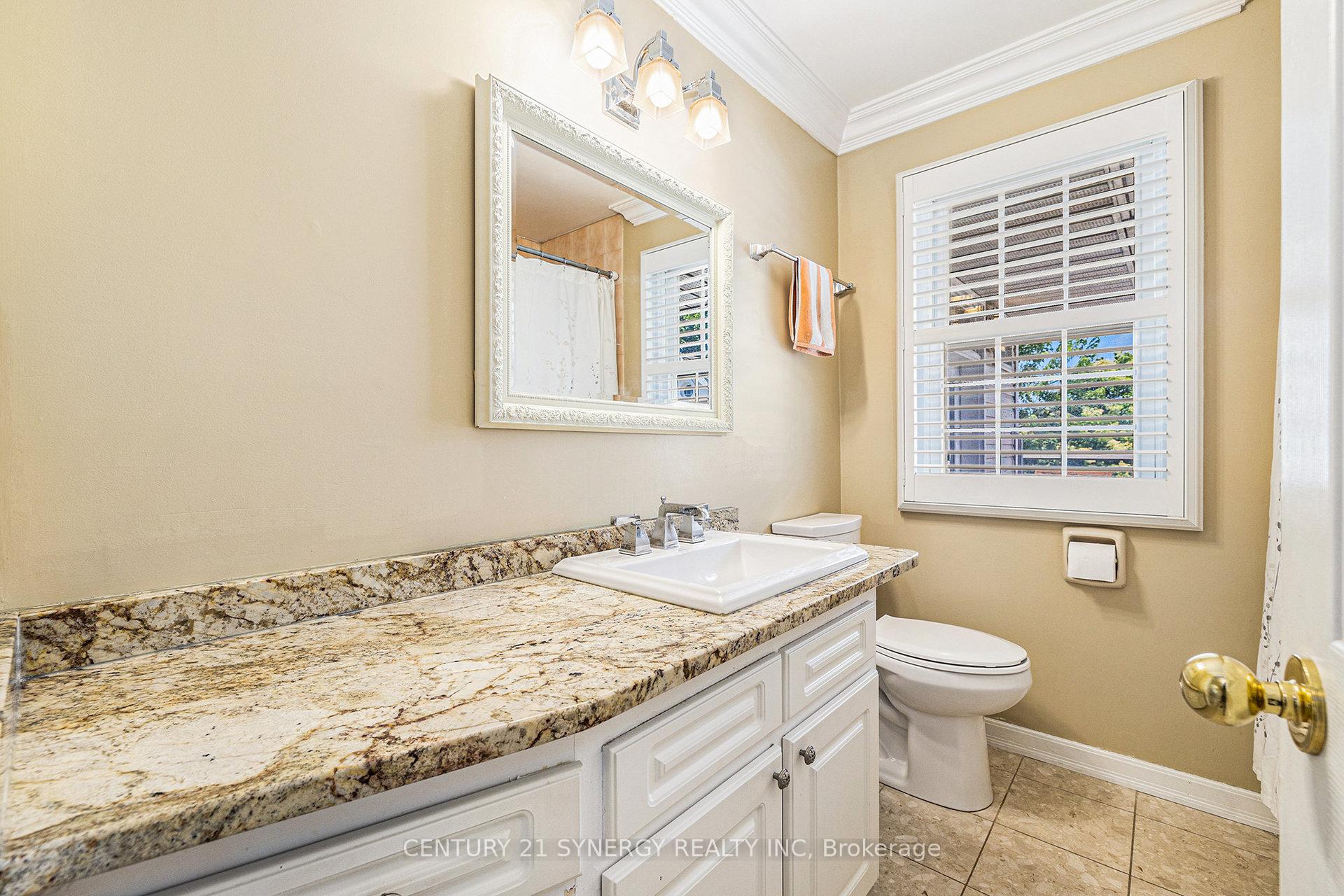 Photo 18 of 1069 Arnot Road, Ottawa, Courtland Park — HOMEH