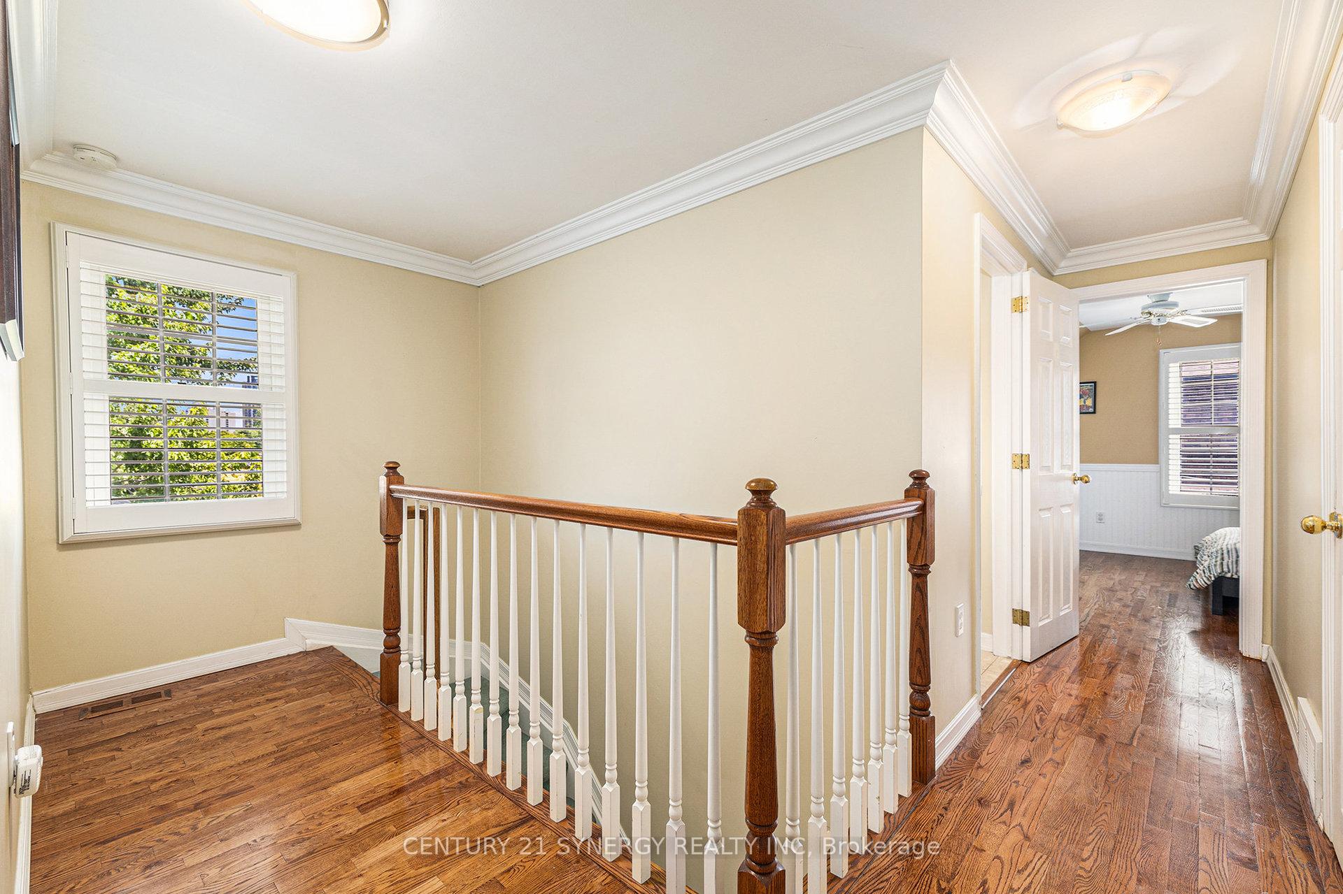 Photo 19 of 1069 Arnot Road, Ottawa, Courtland Park — HOMEH