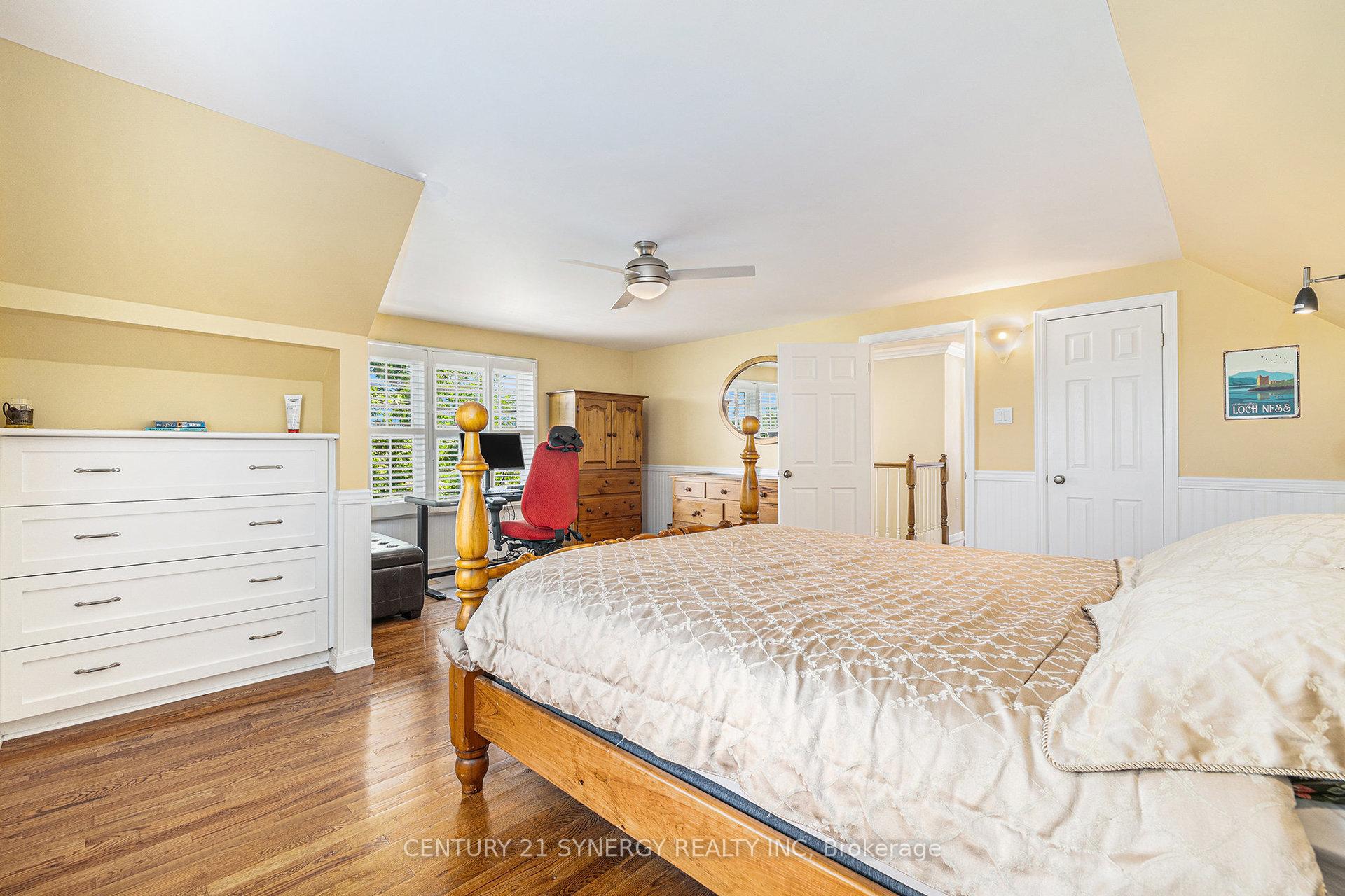 Photo 21 of 1069 Arnot Road, Ottawa, Courtland Park — HOMEH