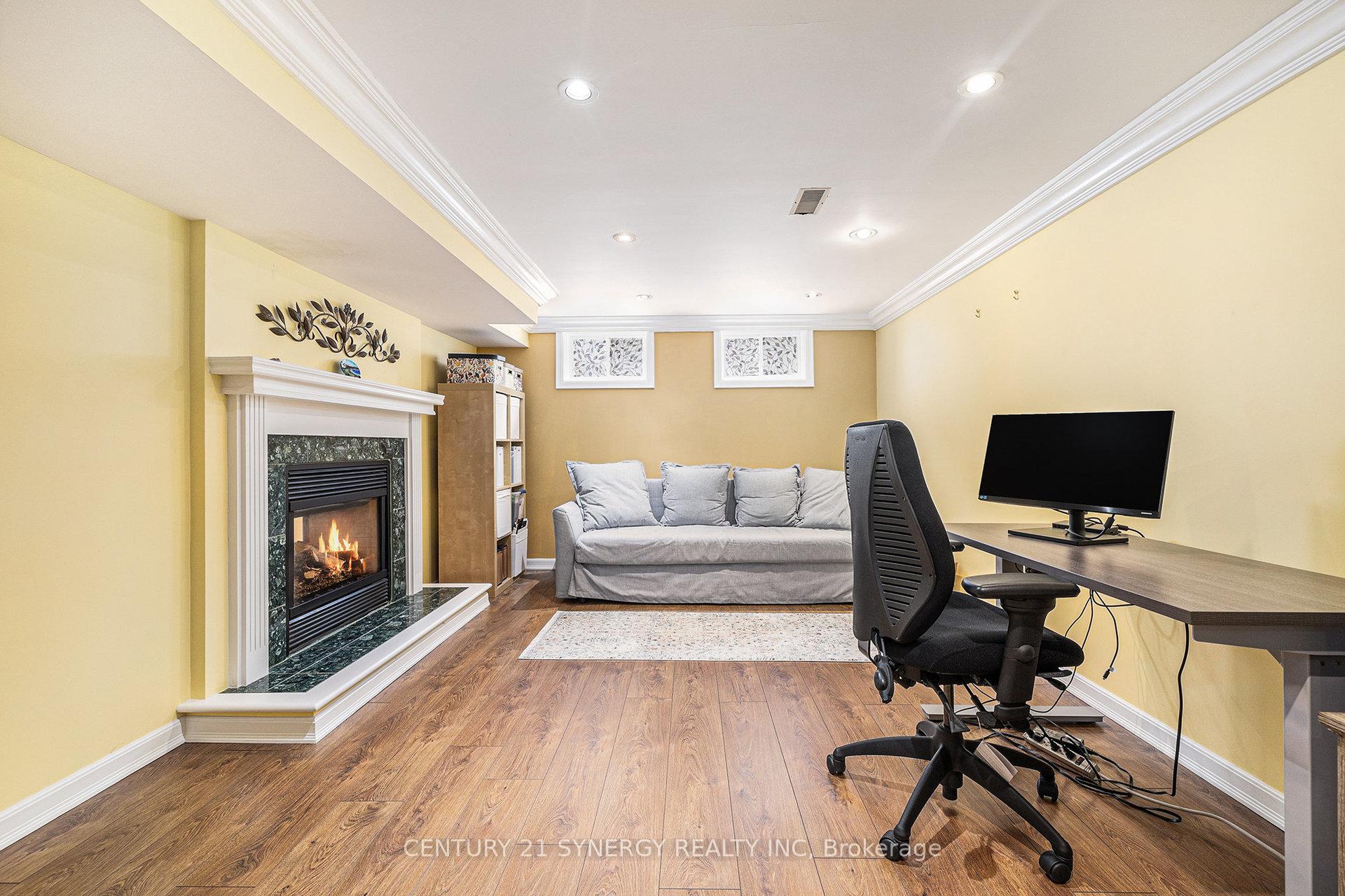 Photo 26 of 1069 Arnot Road, Ottawa, Courtland Park — HOMEH