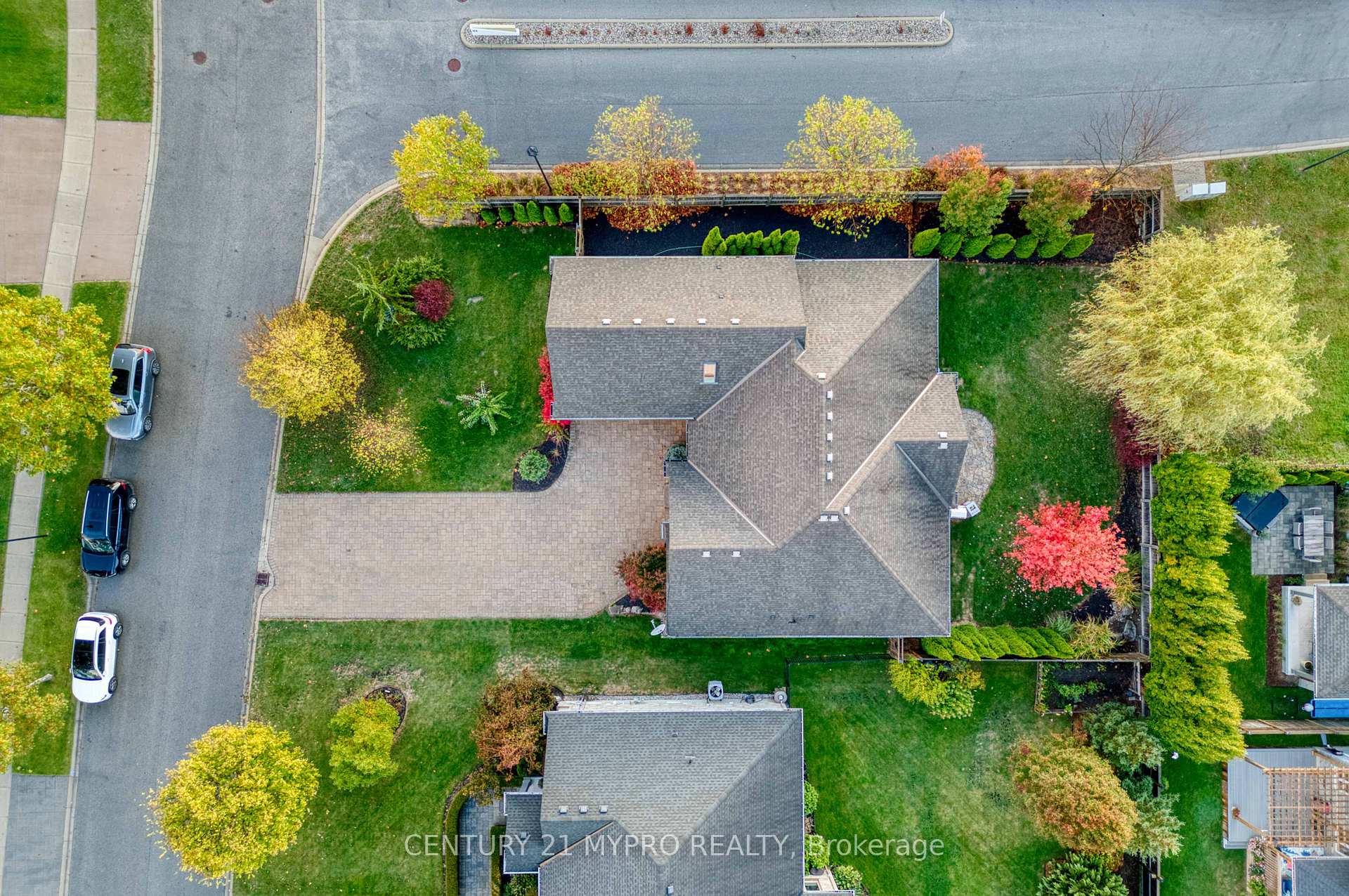 Photo 49 of 39 Earlscourt Terrace, Middlesex Centre, Kilworth — HOMEH