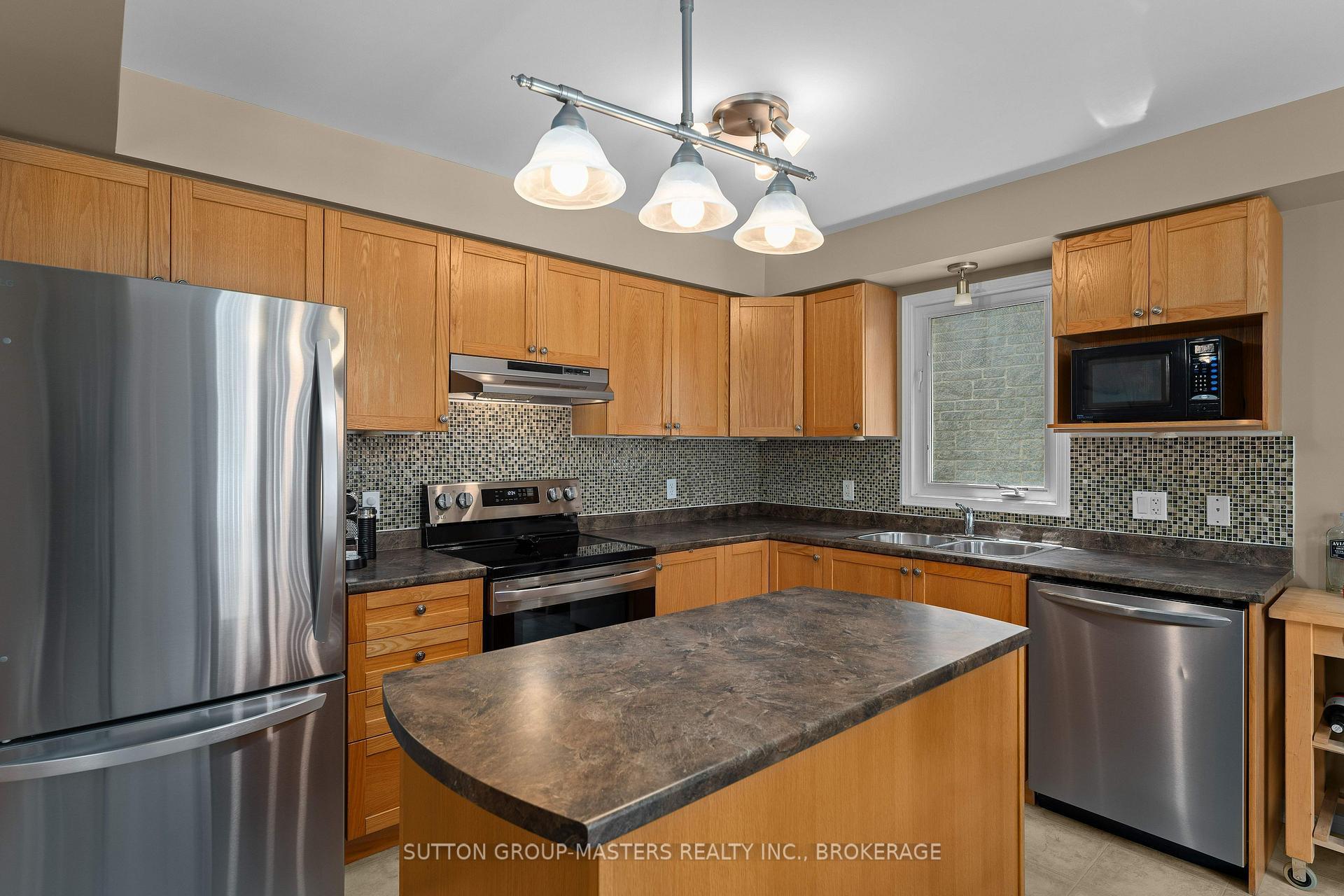 Photo 13 of 1183 Pixley Place, Kingston, East Gardiners Rd — HOMEH