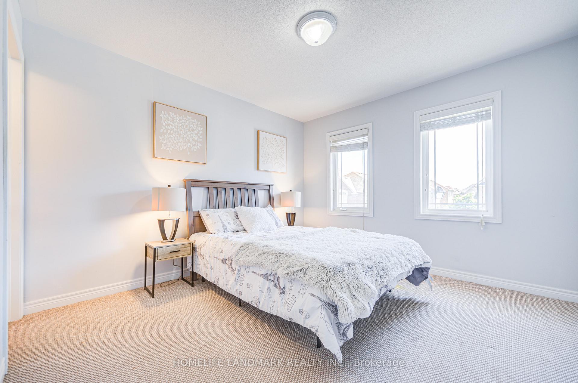 Photo 38 of 40 Bitola Drive, Markham, Greensborough — HOMEH