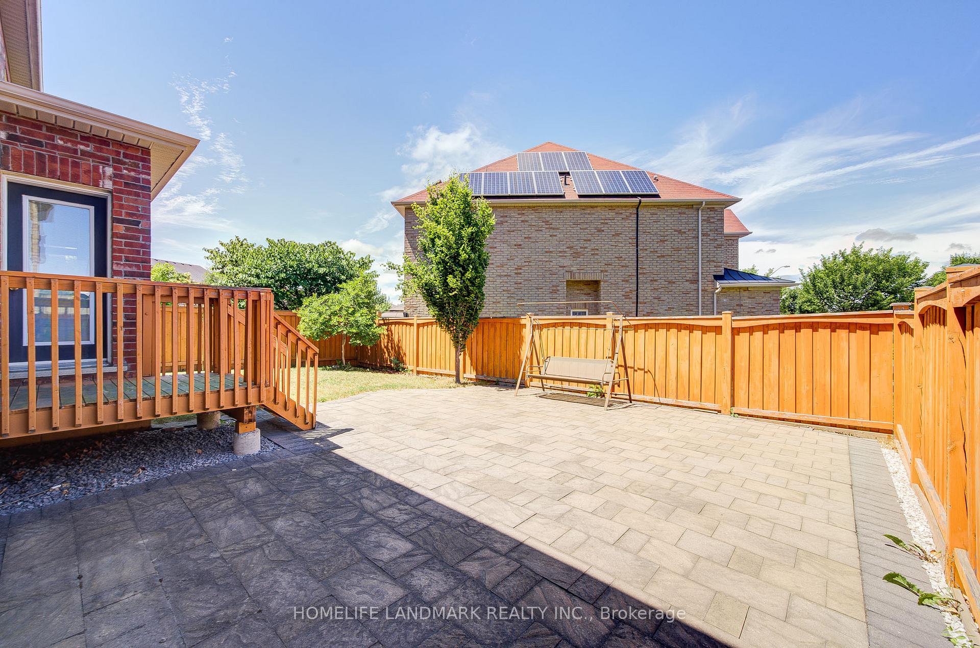 Photo 47 of 40 Bitola Drive, Markham, Greensborough — HOMEH