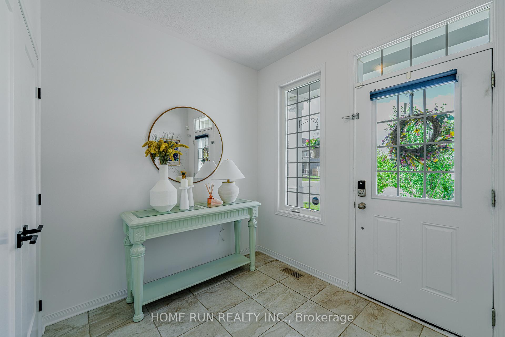 Photo 3 of 77 Defence Street, Ottawa, Kanata - Emerald Meadows/Trailwest — HOMEH