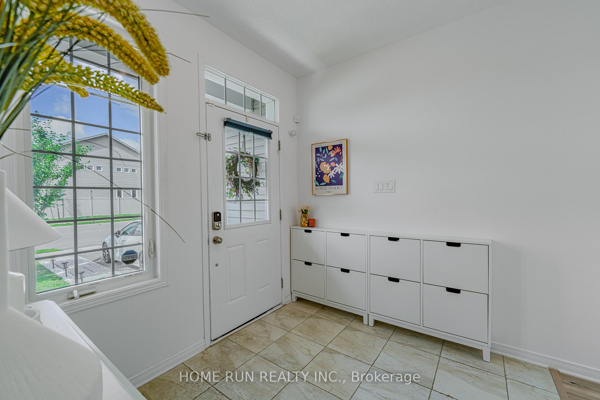 Photo 4 of 77 Defence Street, Ottawa, Kanata - Emerald Meadows/Trailwest — HOMEH