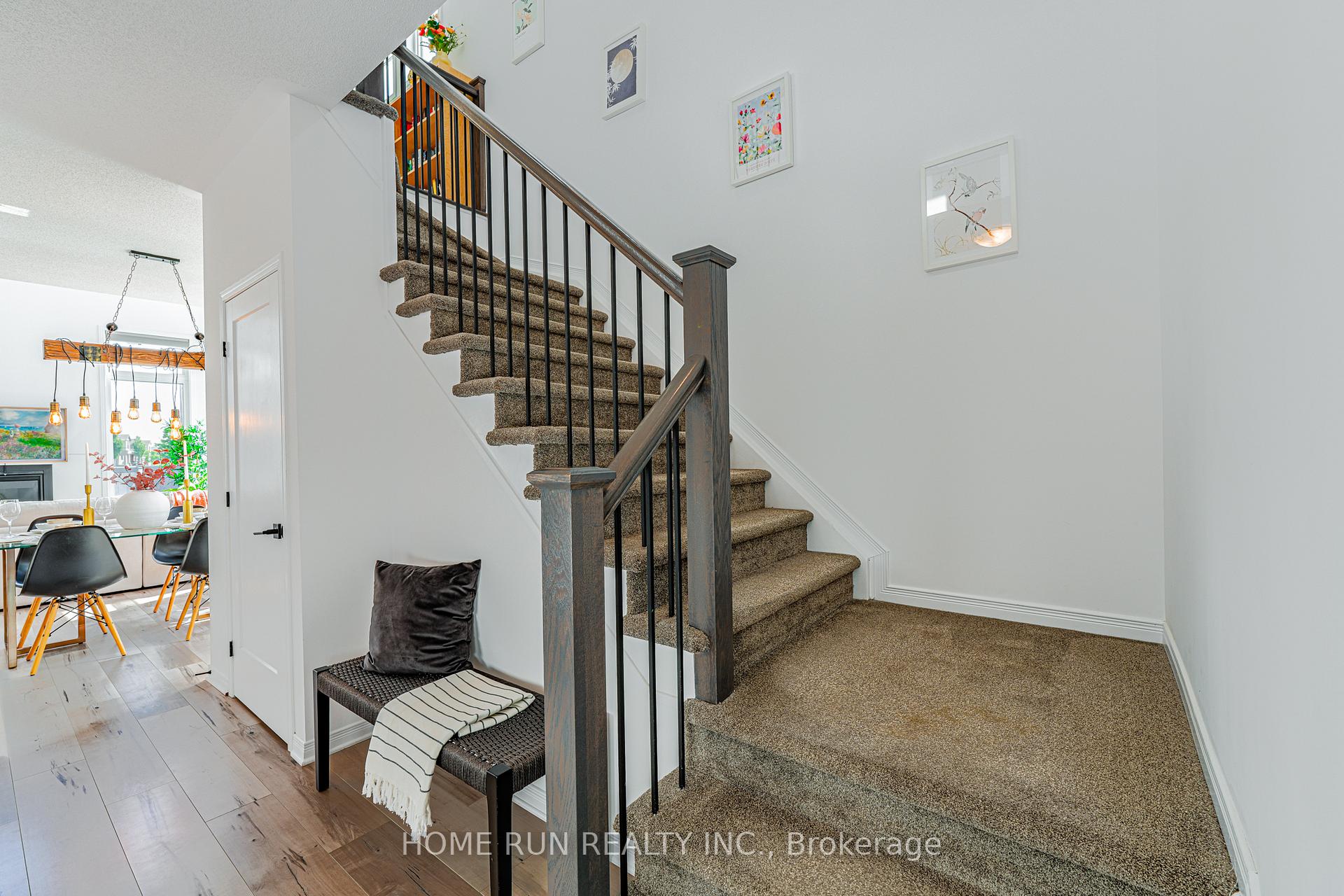Photo 6 of 77 Defence Street, Ottawa, Kanata - Emerald Meadows/Trailwest — HOMEH