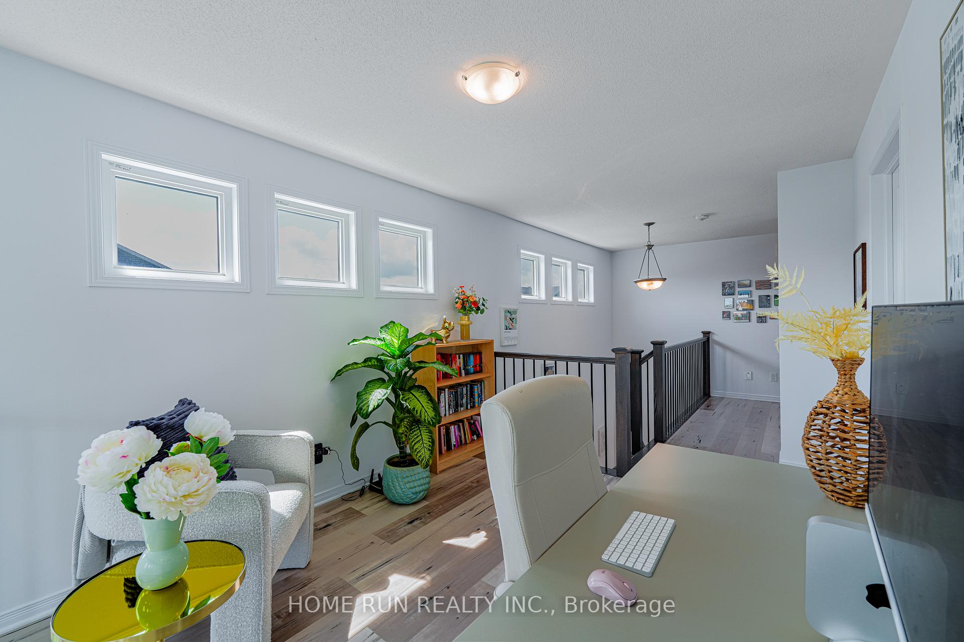 Photo 27 of 77 Defence Street, Ottawa, Kanata - Emerald Meadows/Trailwest — HOMEH