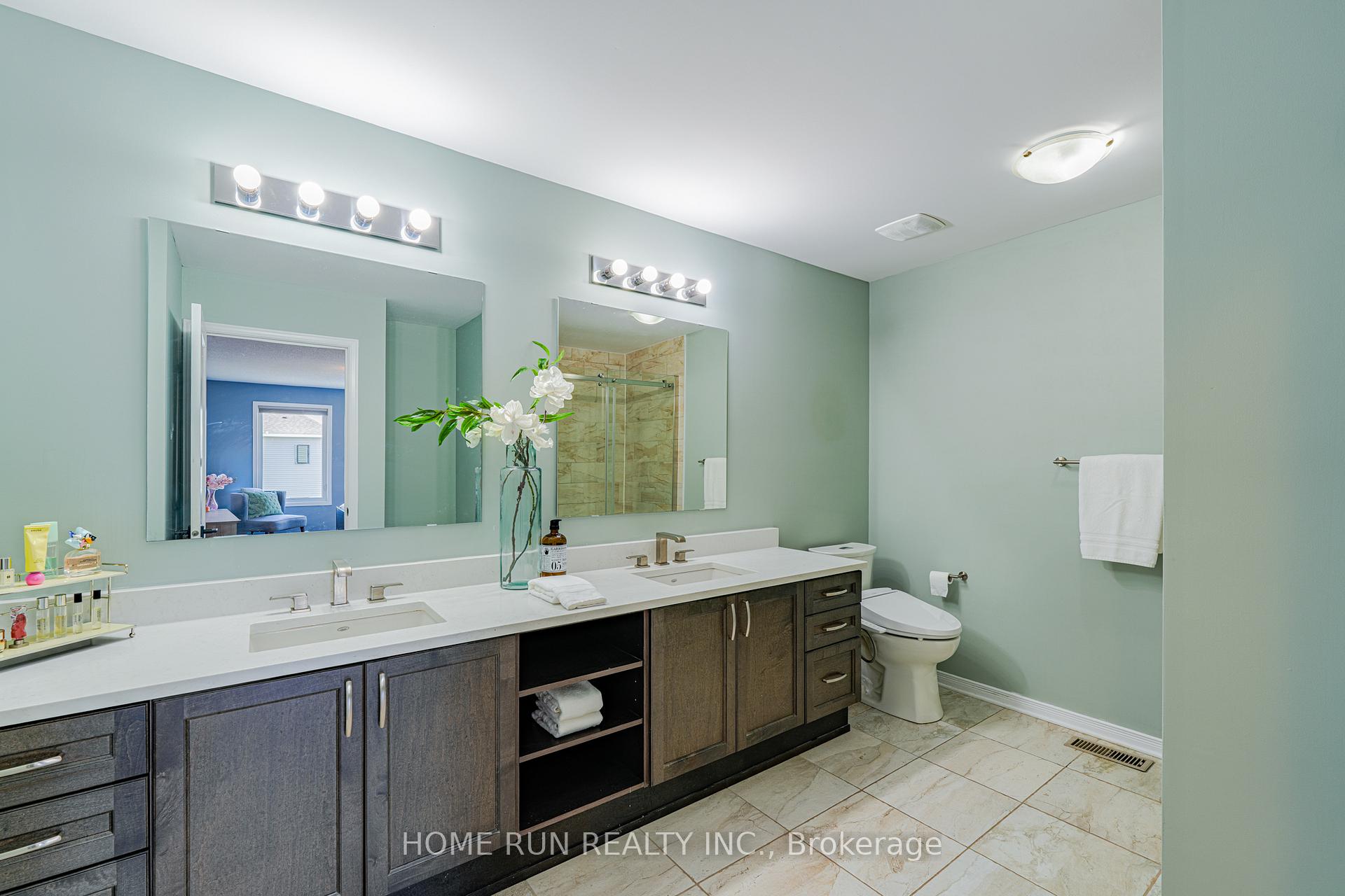 Photo 33 of 77 Defence Street, Ottawa, Kanata - Emerald Meadows/Trailwest — HOMEH