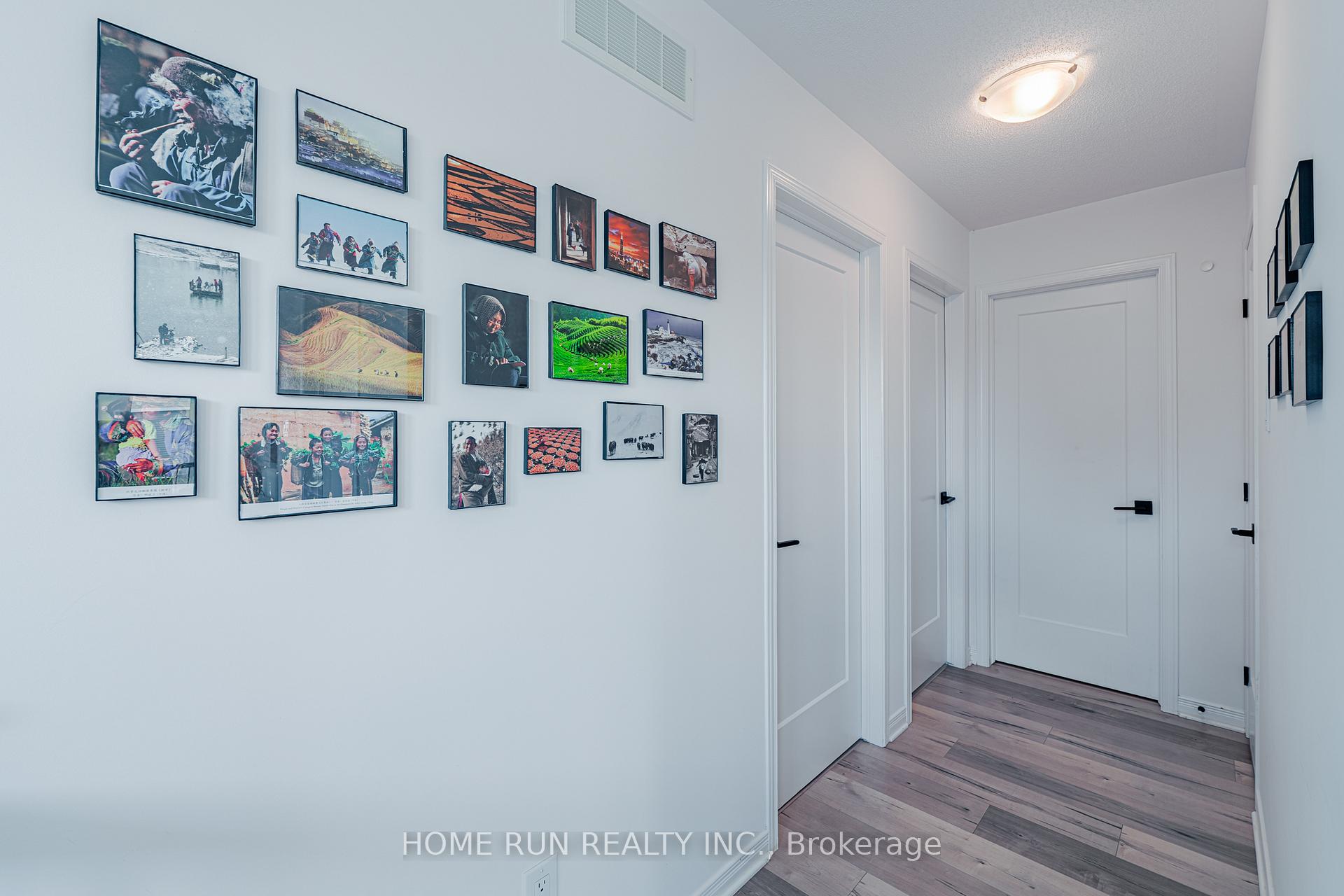 Photo 37 of 77 Defence Street, Ottawa, Kanata - Emerald Meadows/Trailwest — HOMEH