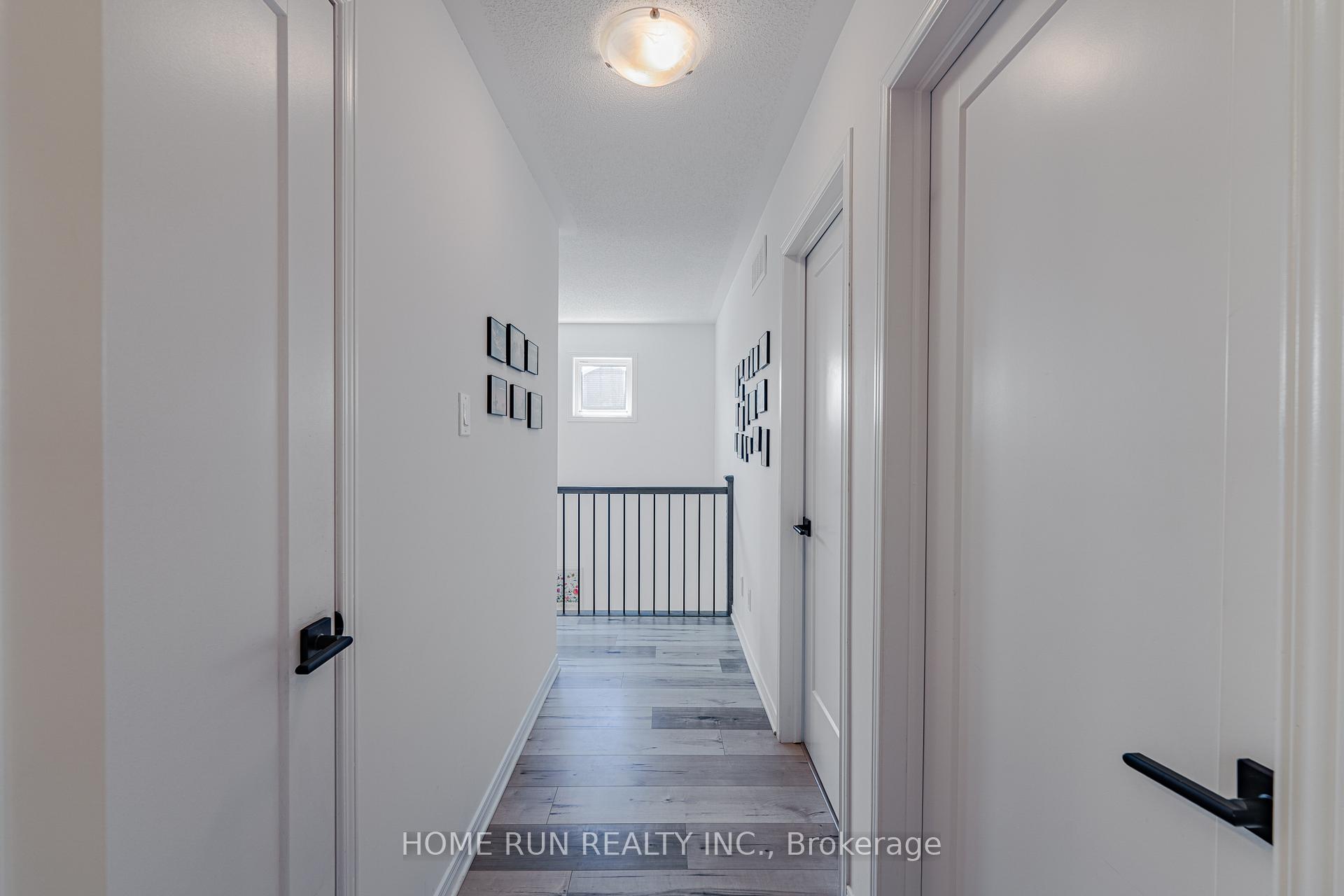 Photo 43 of 77 Defence Street, Ottawa, Kanata - Emerald Meadows/Trailwest — HOMEH