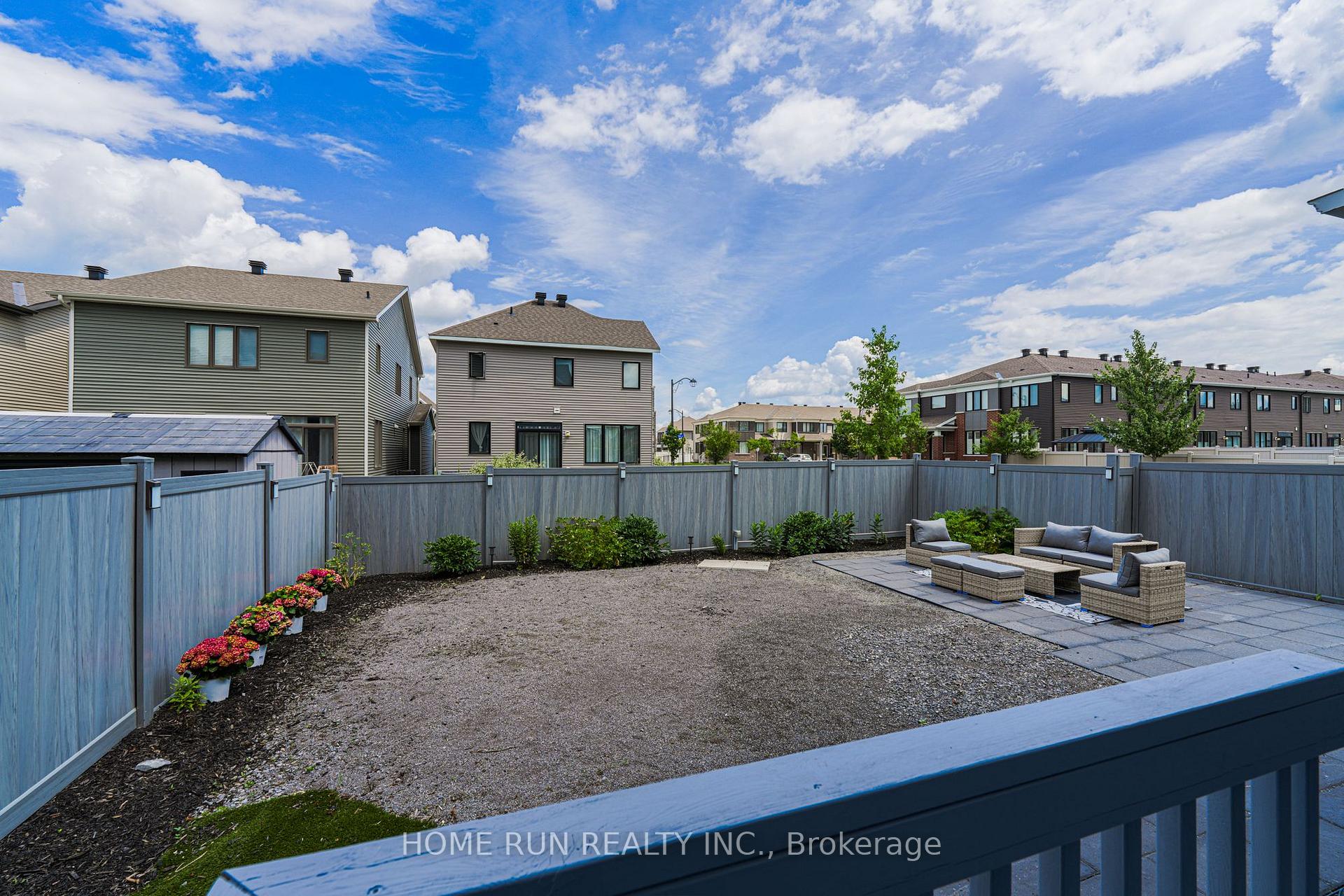 Photo 49 of 77 Defence Street, Ottawa, Kanata - Emerald Meadows/Trailwest — HOMEH
