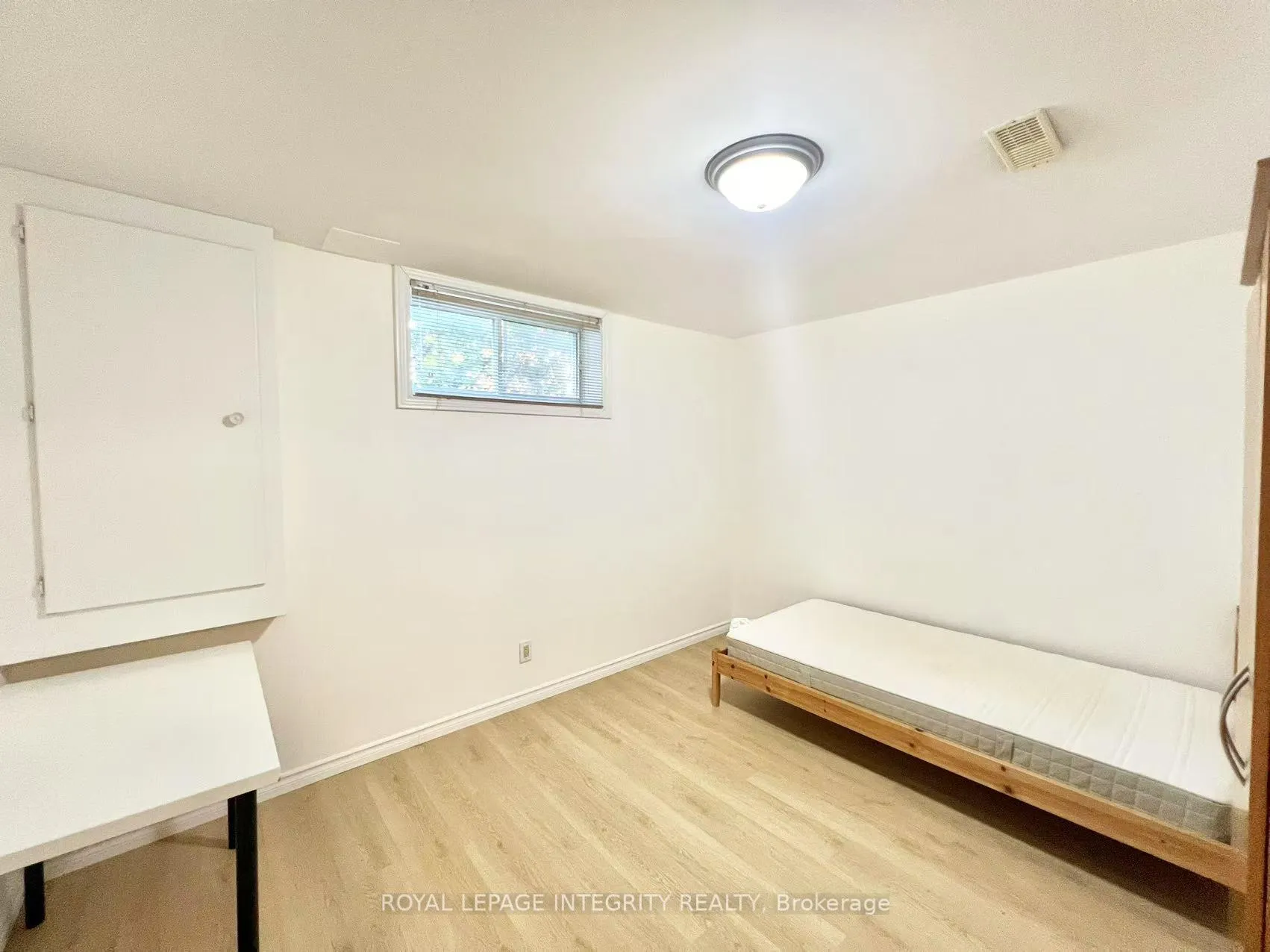 Photo 12 of Unit Basement, 1066 Meadowlands Drive, Ottawa, Carleton Heights — HOMEH