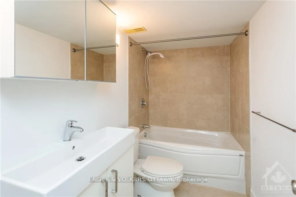 Photo 26 of 140 Montauk Pvt, Ottawa, Carleton Heights — HOMEH