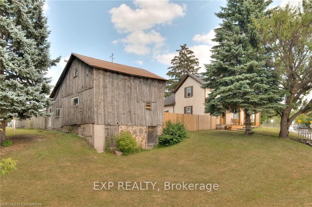Photo 25 of 28 Manitou Drive, Kitchener — HOMEH