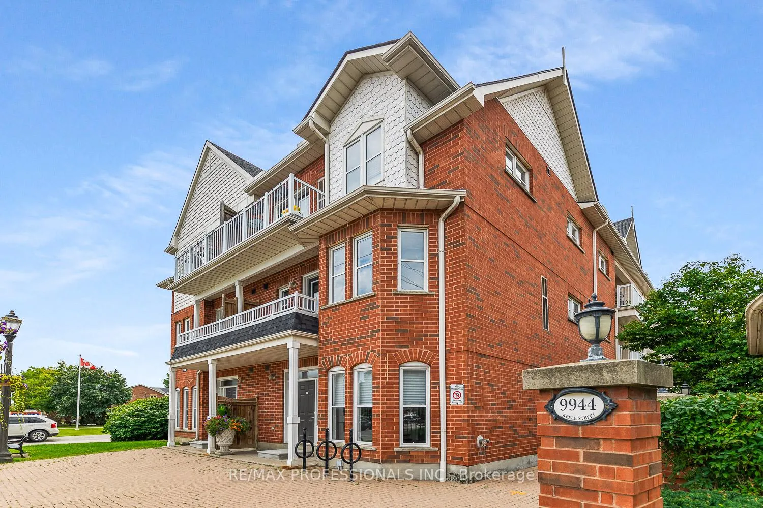 Front of Unit 104, 9944 Keele Street