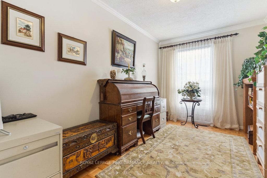 Photo 19 of 1645 Fisher Avenue, Ottawa, Carleton Heights — HOMEH