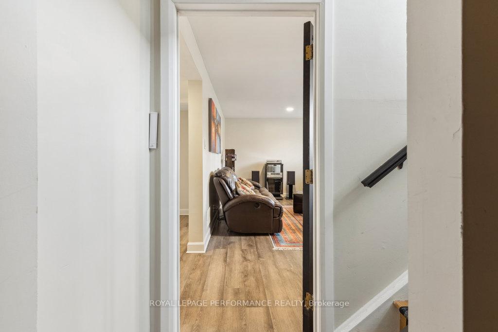 Photo 22 of 1645 Fisher Avenue, Ottawa, Carleton Heights — HOMEH