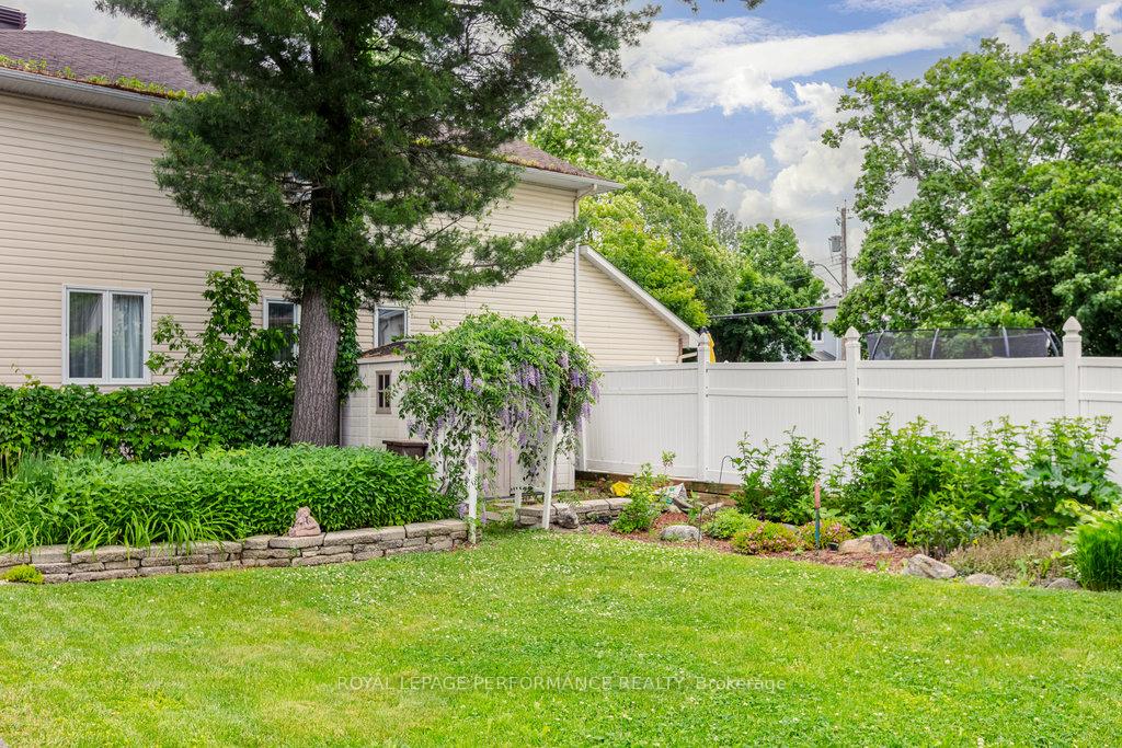 Photo 38 of 1645 Fisher Avenue, Ottawa, Carleton Heights — HOMEH