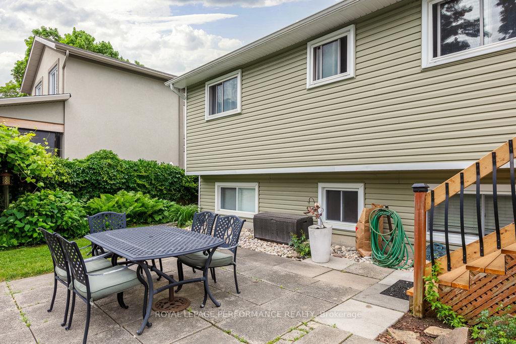 Photo 39 of 1645 Fisher Avenue, Ottawa, Carleton Heights — HOMEH