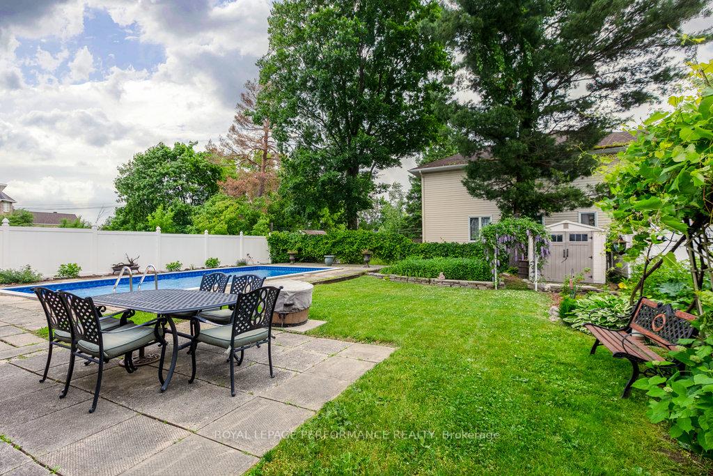 Photo 41 of 1645 Fisher Avenue, Ottawa, Carleton Heights — HOMEH