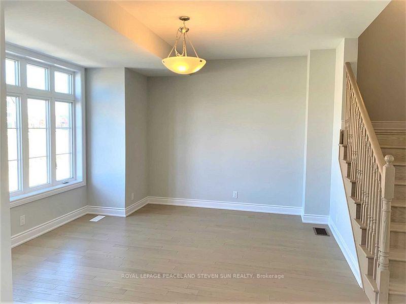 Photo 5 of 6 Pevensey Lane, Markham, Angus Glen — HOMEH