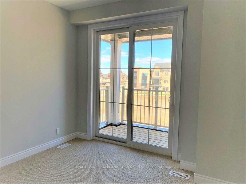 Photo 8 of 6 Pevensey Lane, Markham, Angus Glen — HOMEH